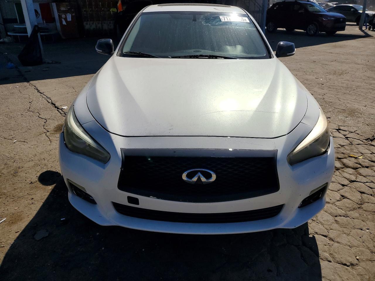 2014 Infiniti Q50 Premium - Image 5