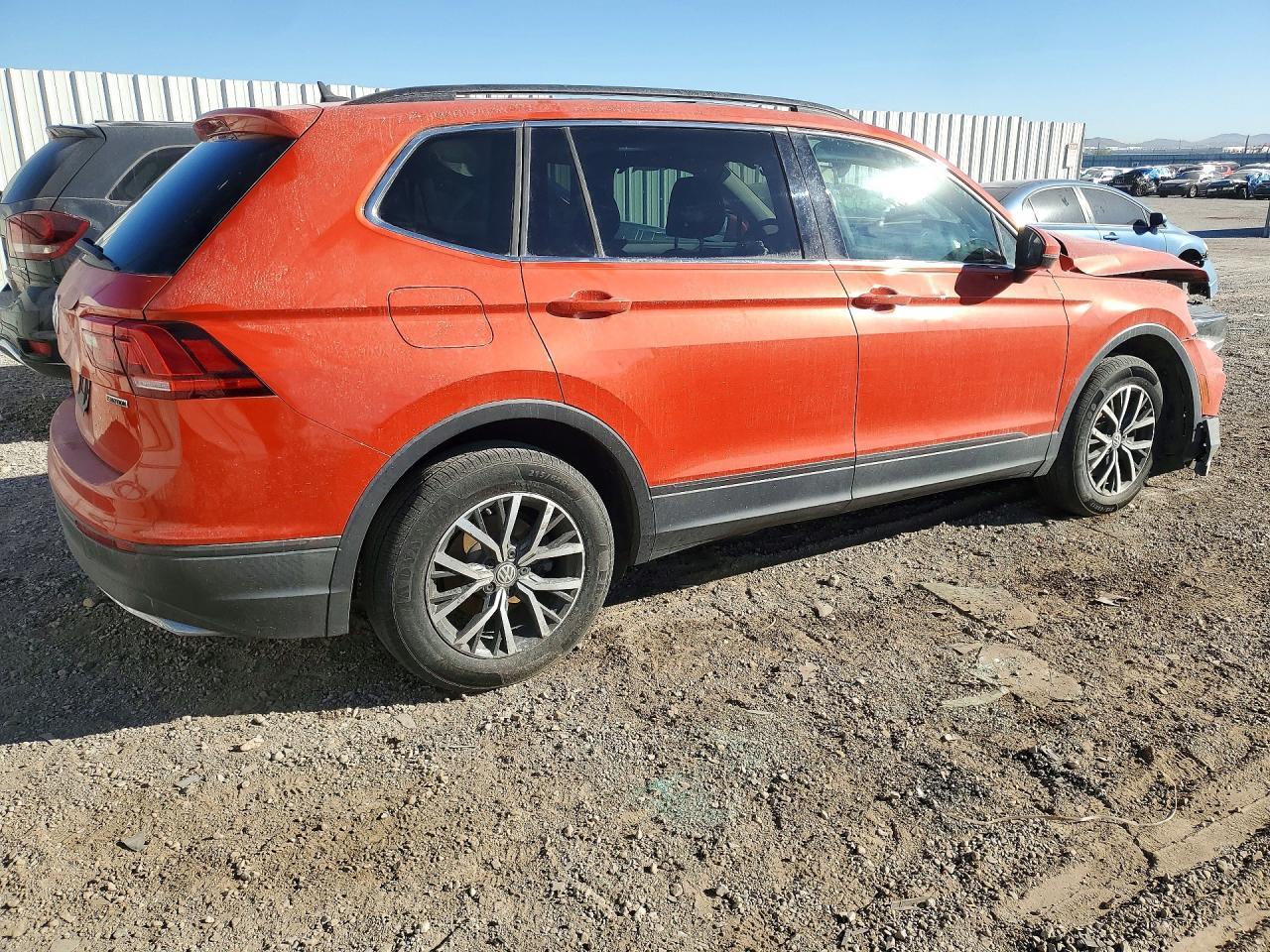 2019 Volkswagen Tiguan Se - Фото 3