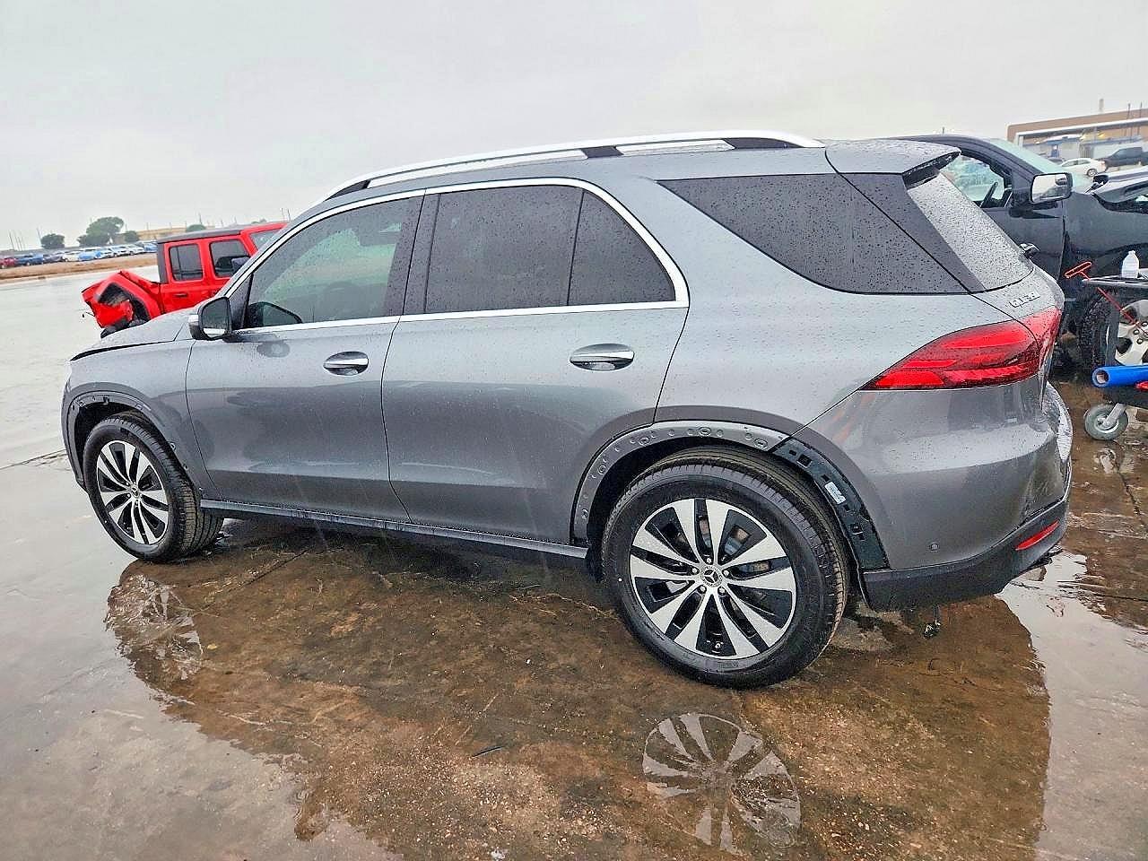 2026 Mercedes-Benz Gle 350 - Image 2