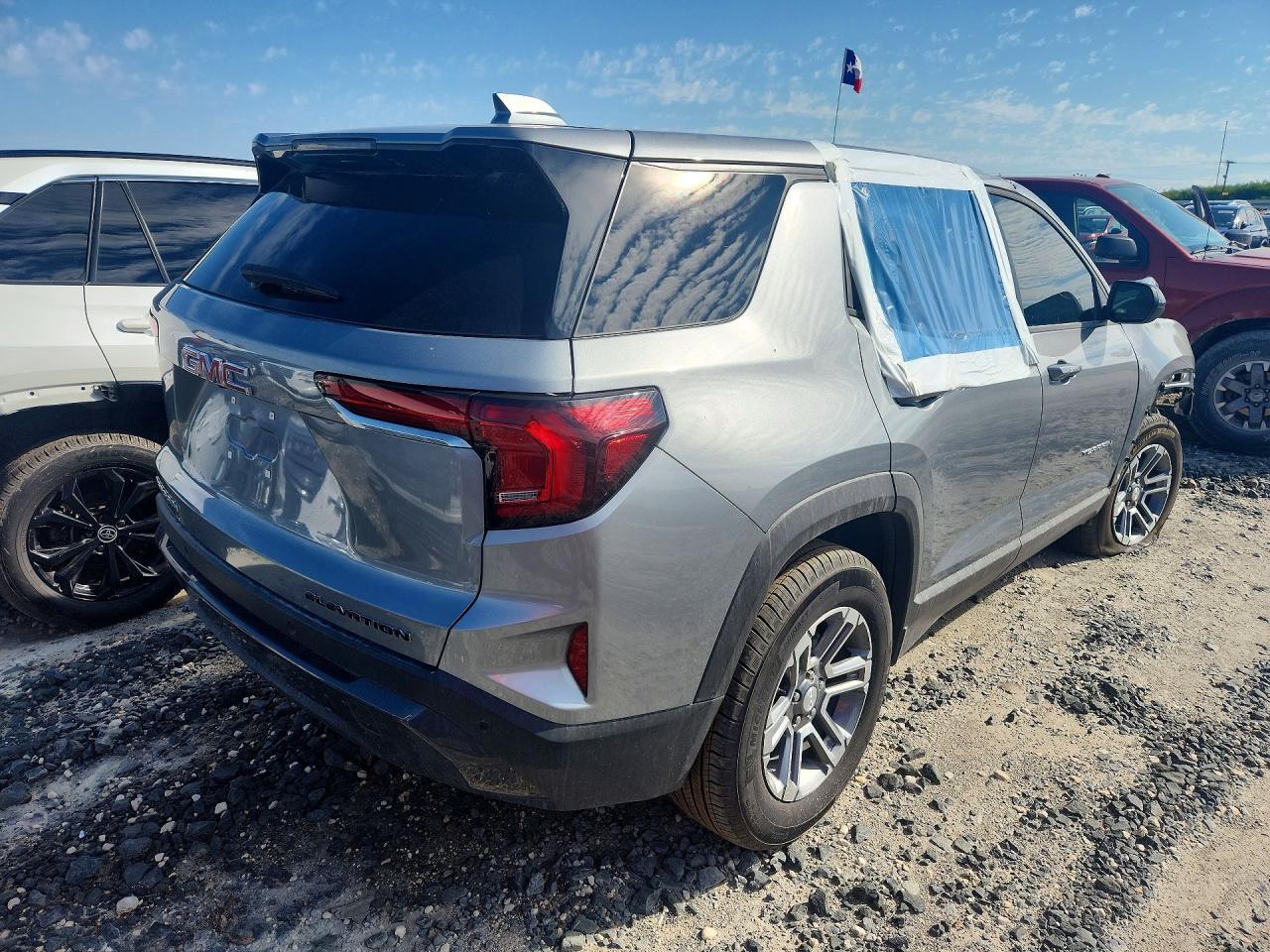 2026 GMC Terrain Elevation - Фото 3