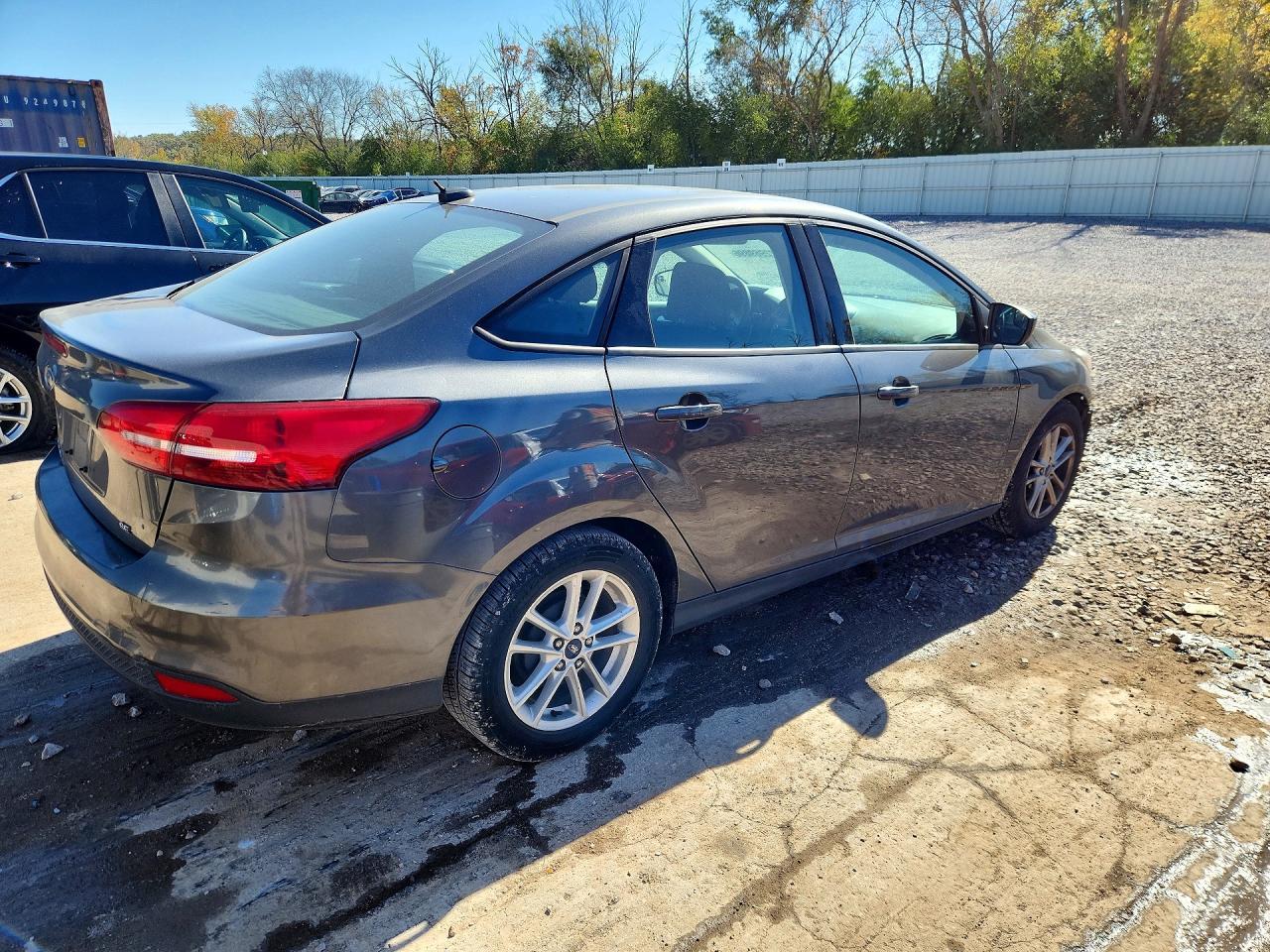 2018 Ford Focus Se - Image 3