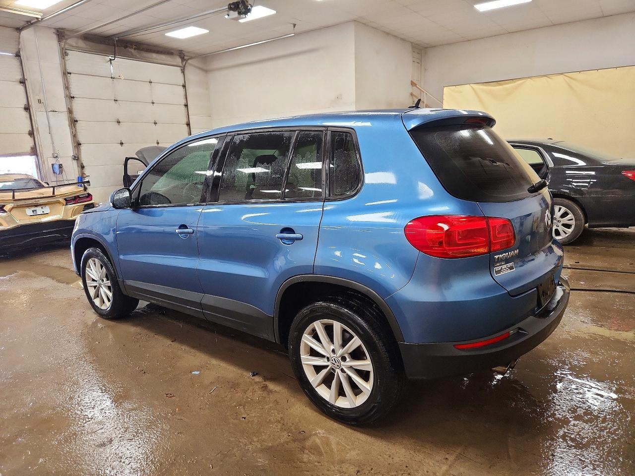 2017 Volkswagen Tiguan S - Image 2