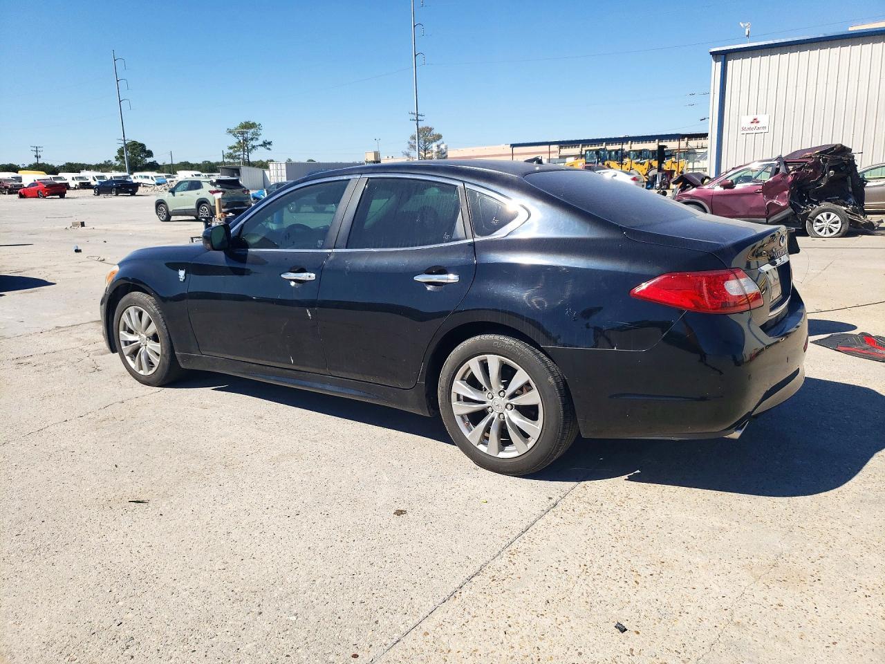 2013 Infiniti M37 Base - Фото 2