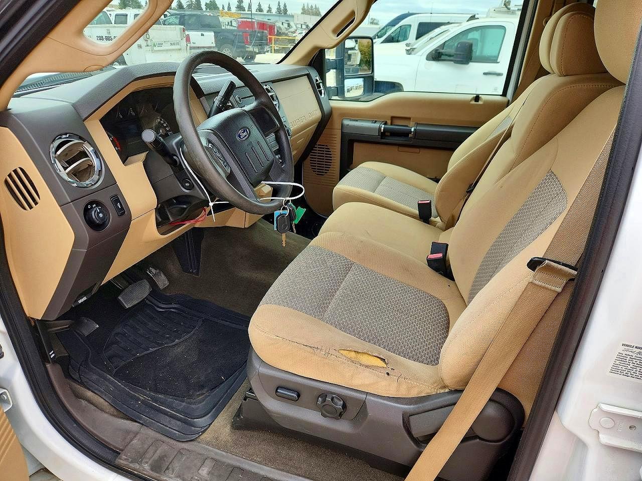 2012 Ford F350 Super Duty - Image 7