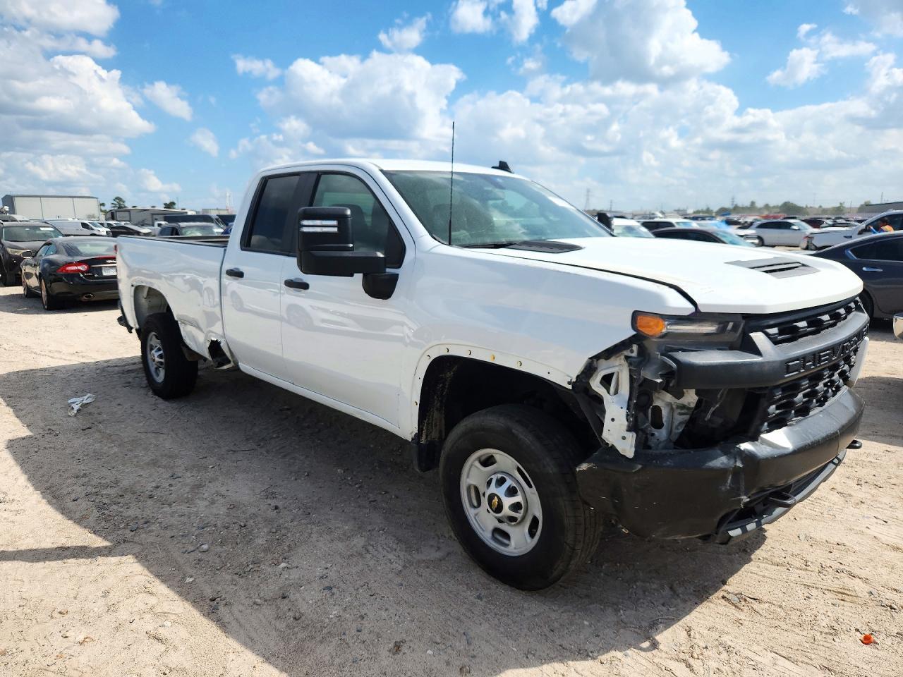 2020 Chevrolet Silverado C2500 Heavy Duty - Фото 4