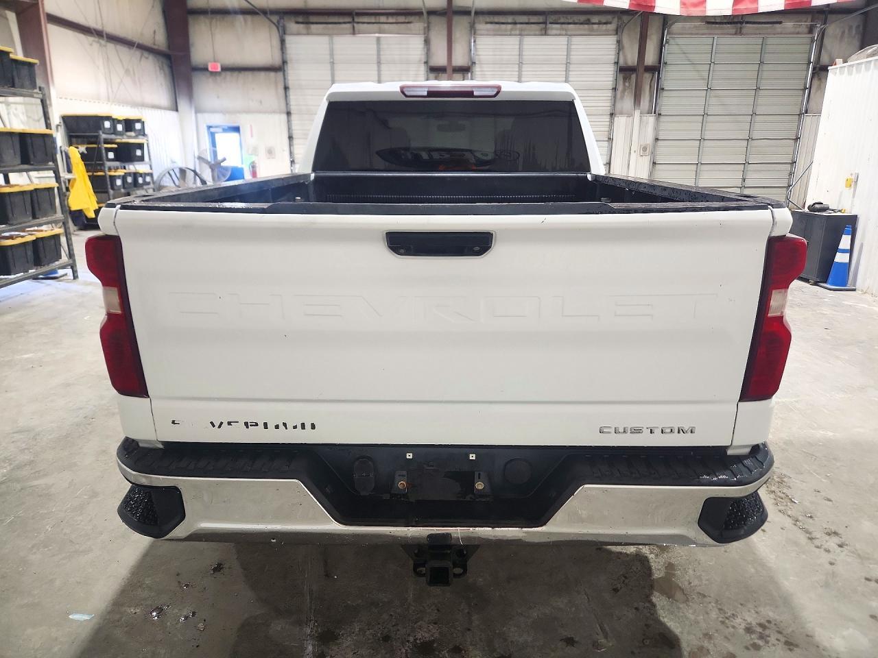 2020 Chevrolet Silverado K1500 Lt - Фото 6