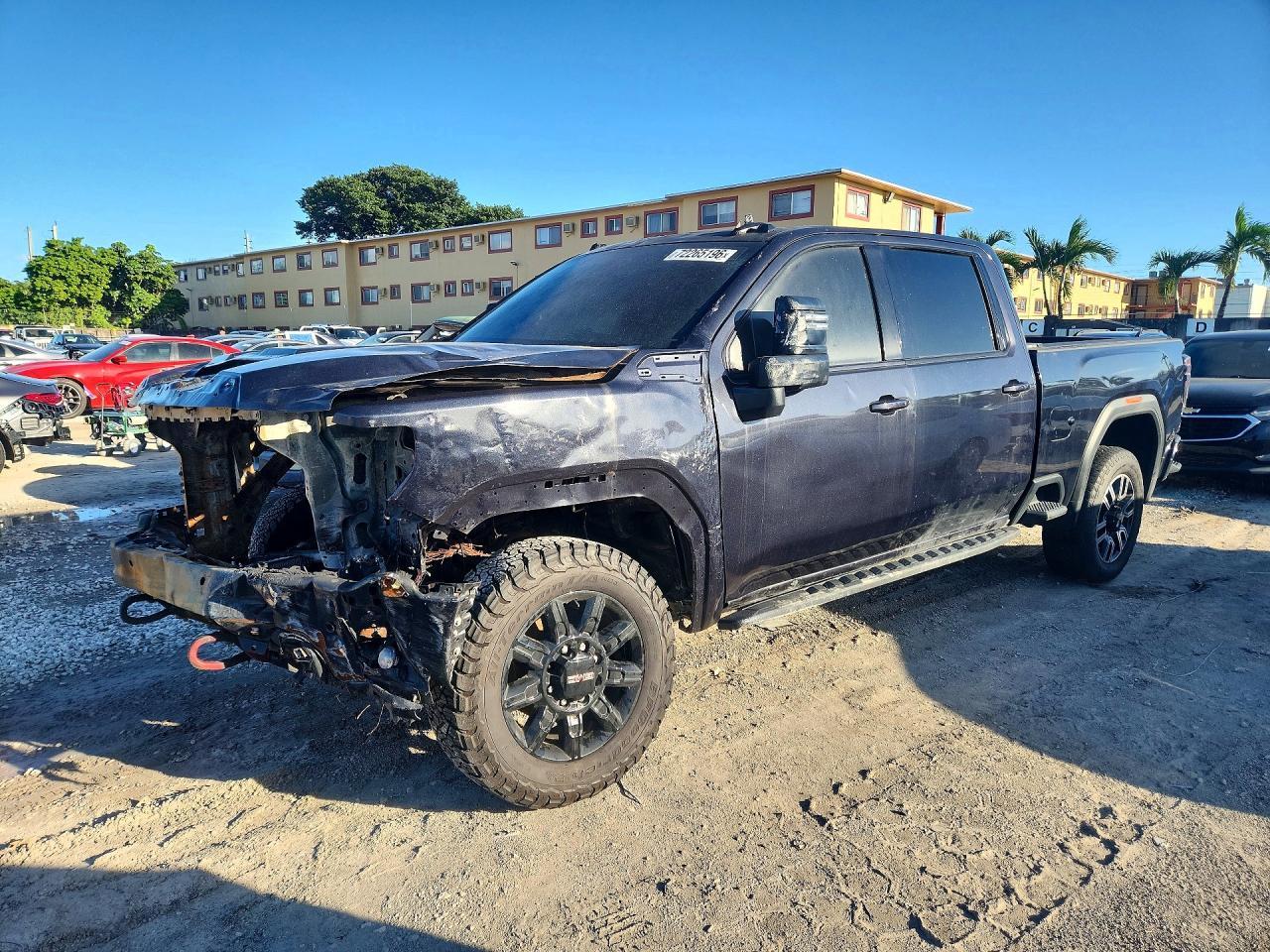 2025 GMC Sierra K2500 At4