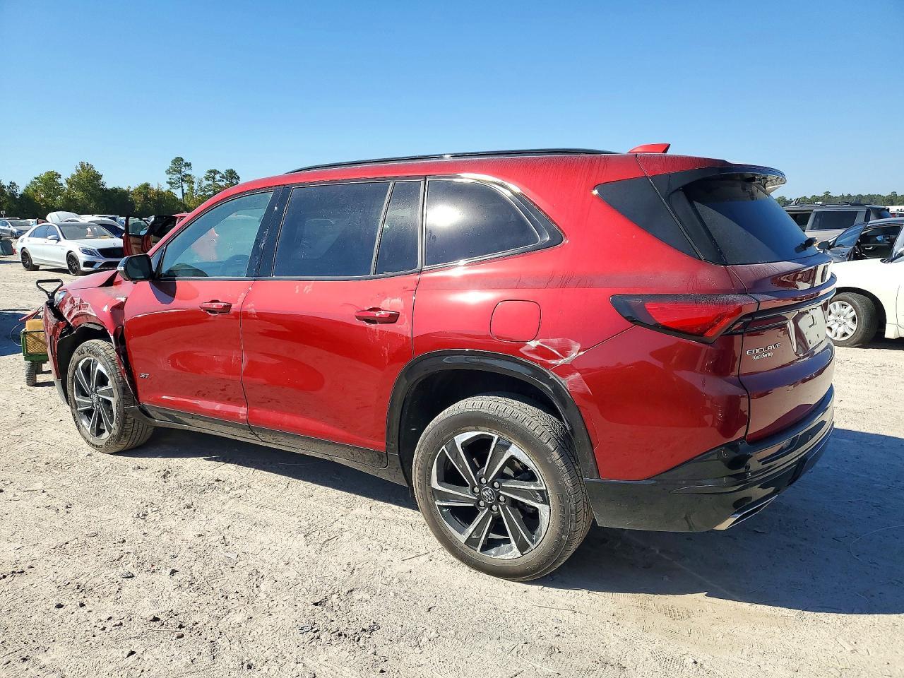 2026 Buick Enclave Sport Touring - Фото 2