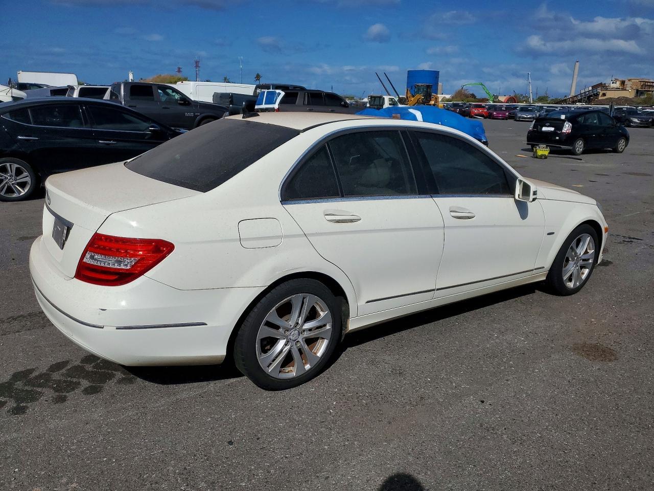 2012 Mercedes-Benz C 250 - Image 3