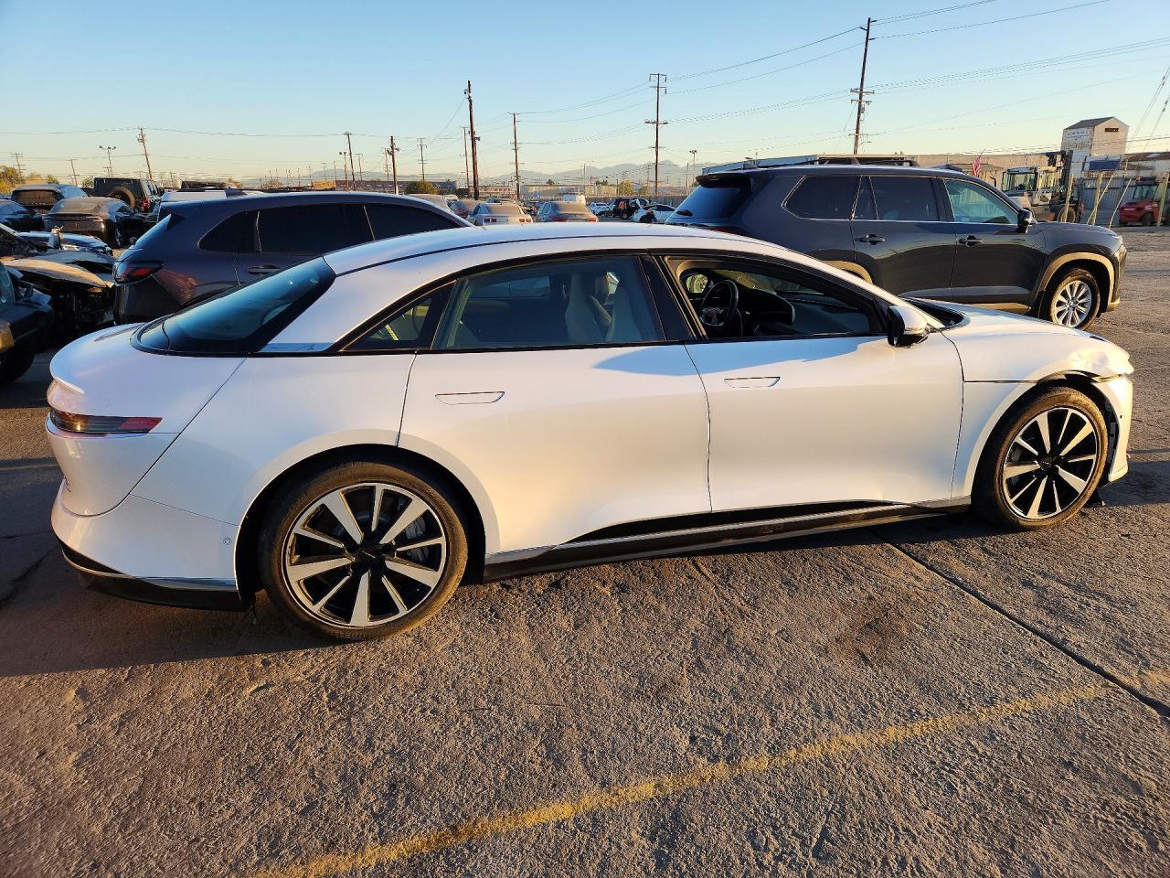 2024 Lucid Motors Air Touring - Фото 3
