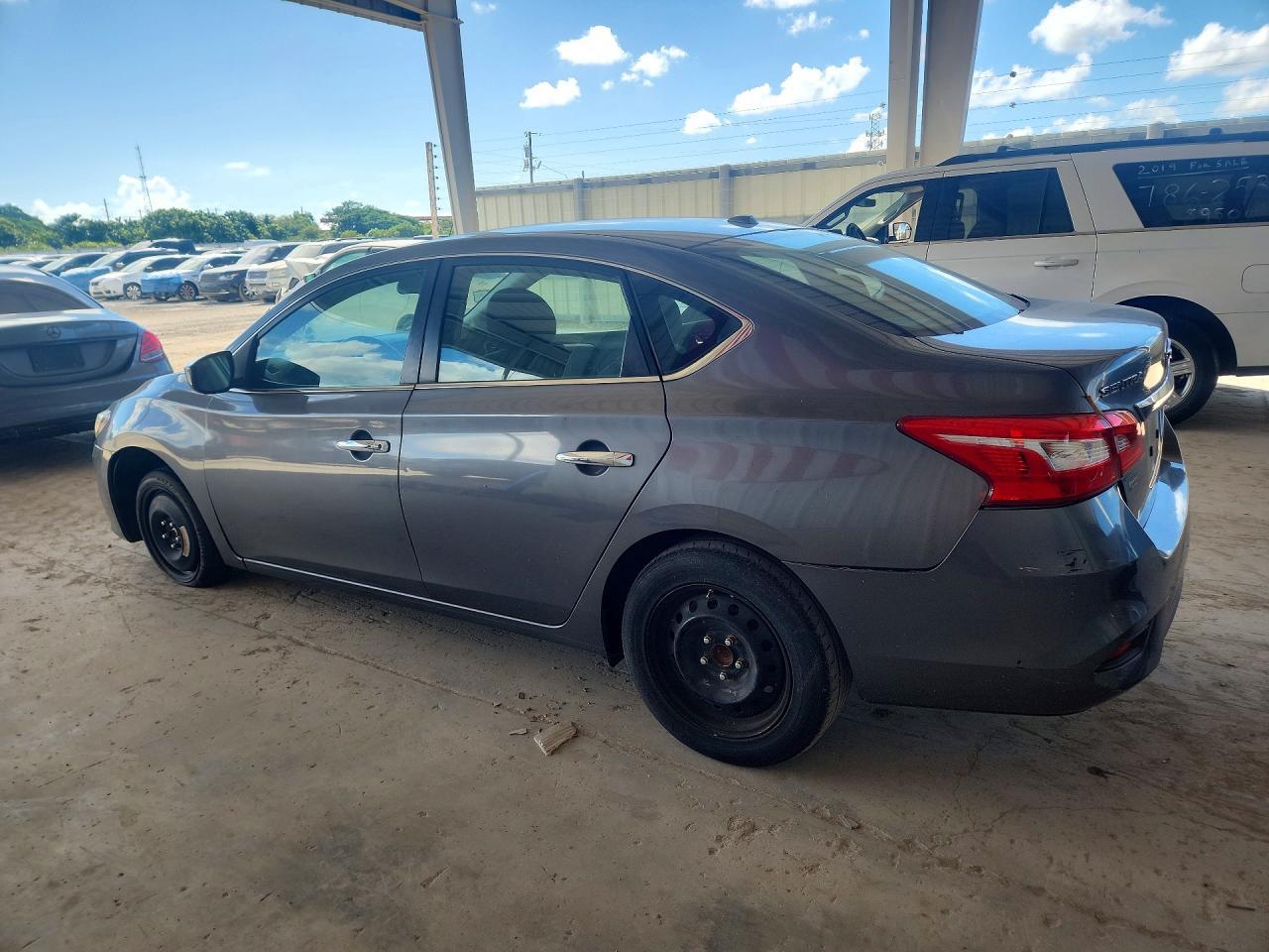 2019 Nissan Sentra Sv - Фото 2