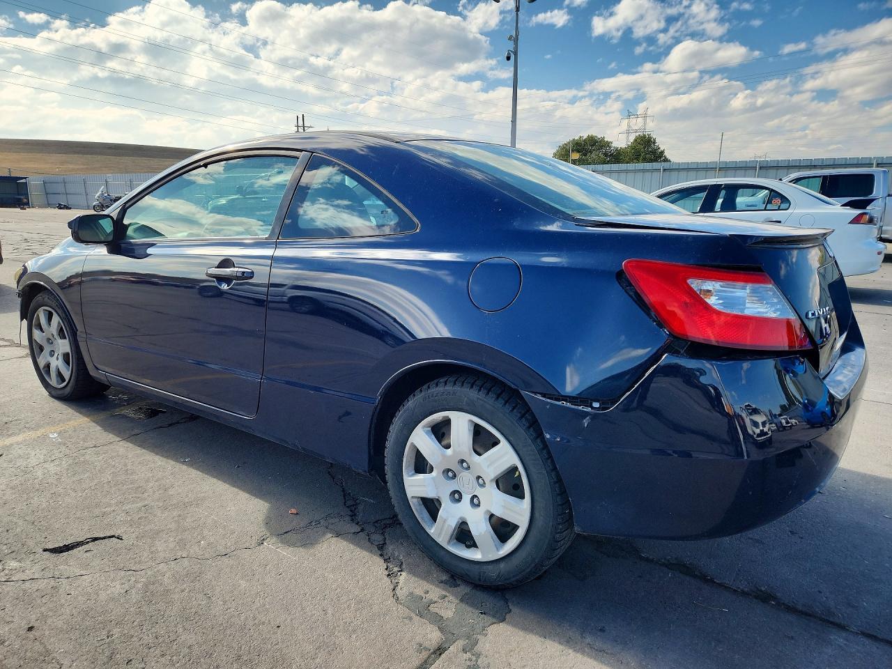 2010 Honda Civic Lx - Image 2