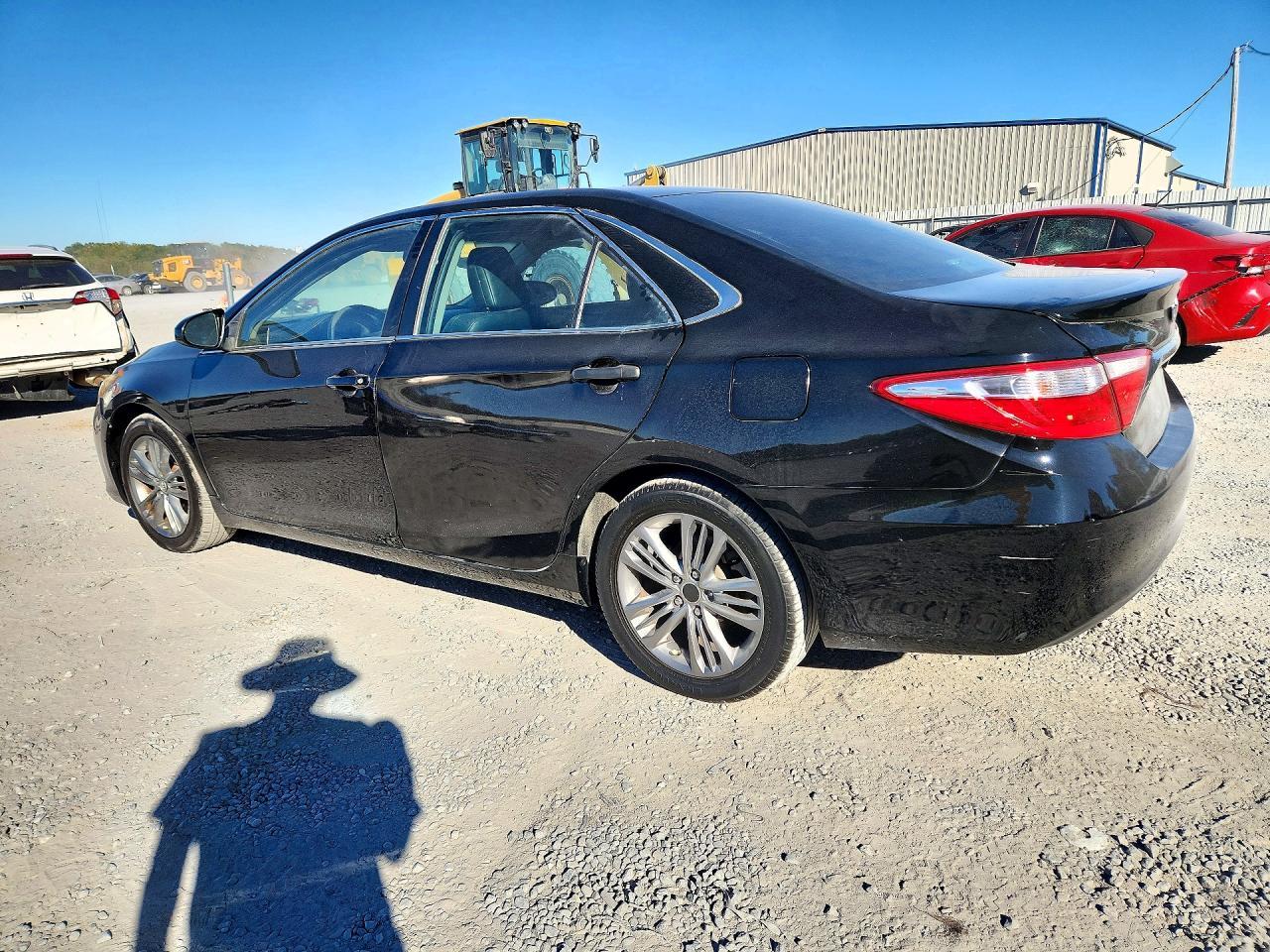 2017 Toyota Camry Se - Image 2