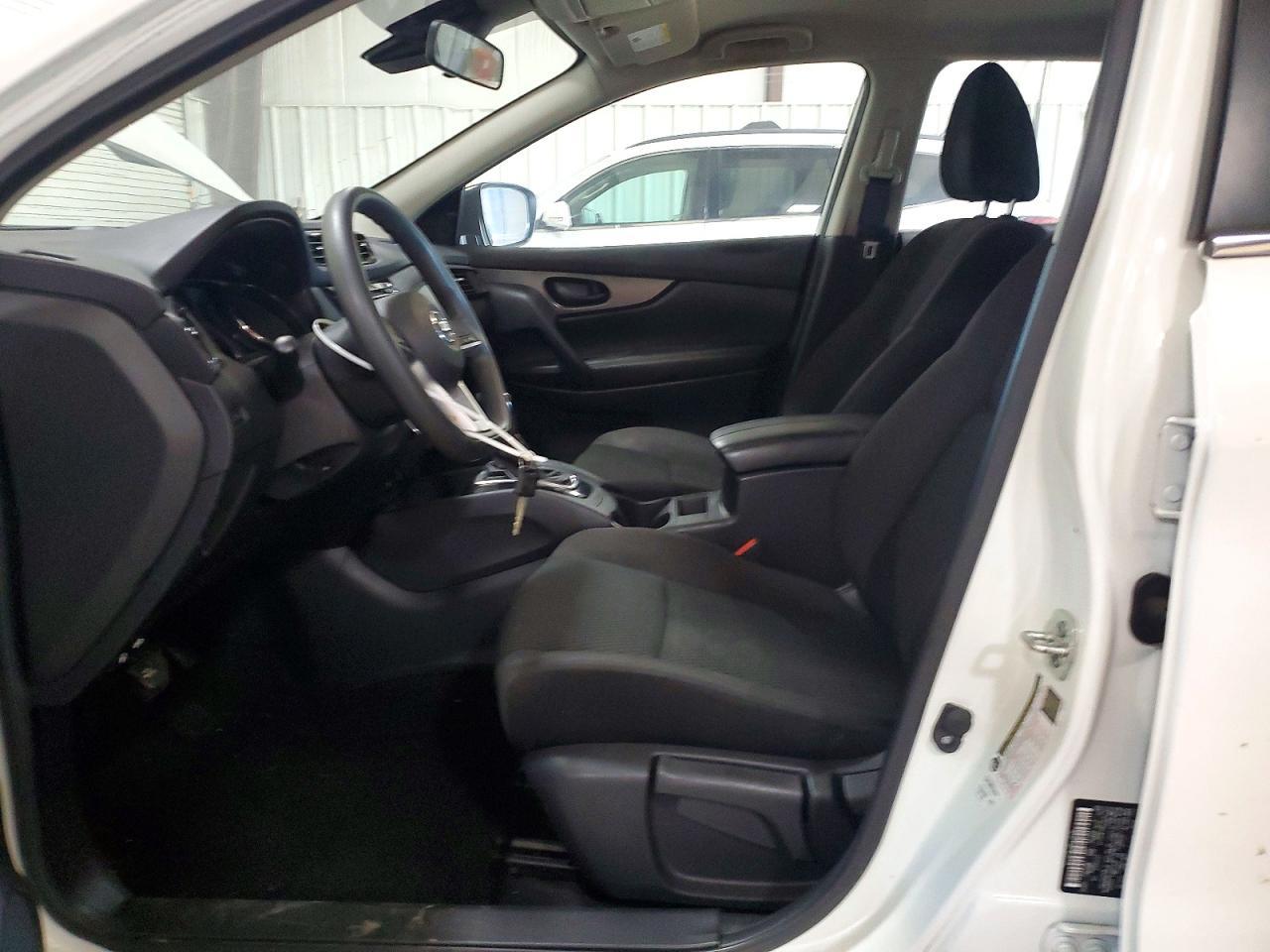 2020 Nissan Rogue Sport S - Image 7