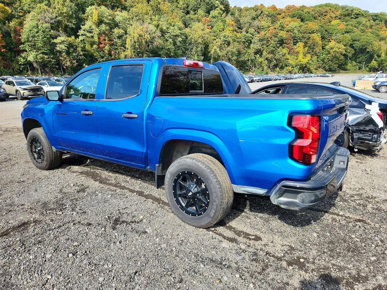2024 Chevrolet Colorado - Фото 2