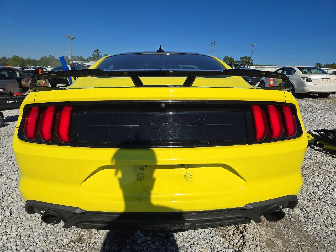 2021 Ford Mustang - Фото 6