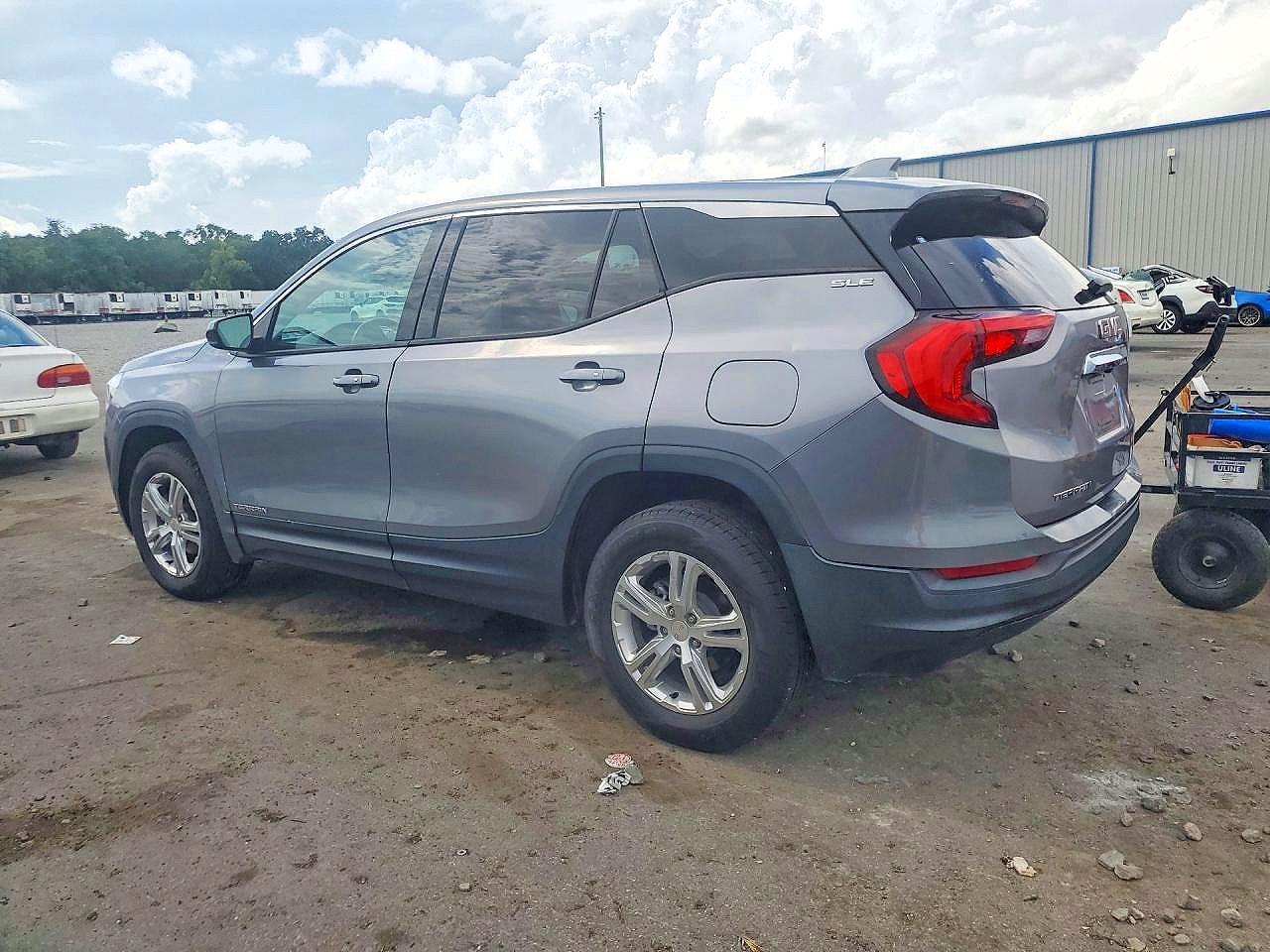 2020 GMC Terrain Sle - Фото 2