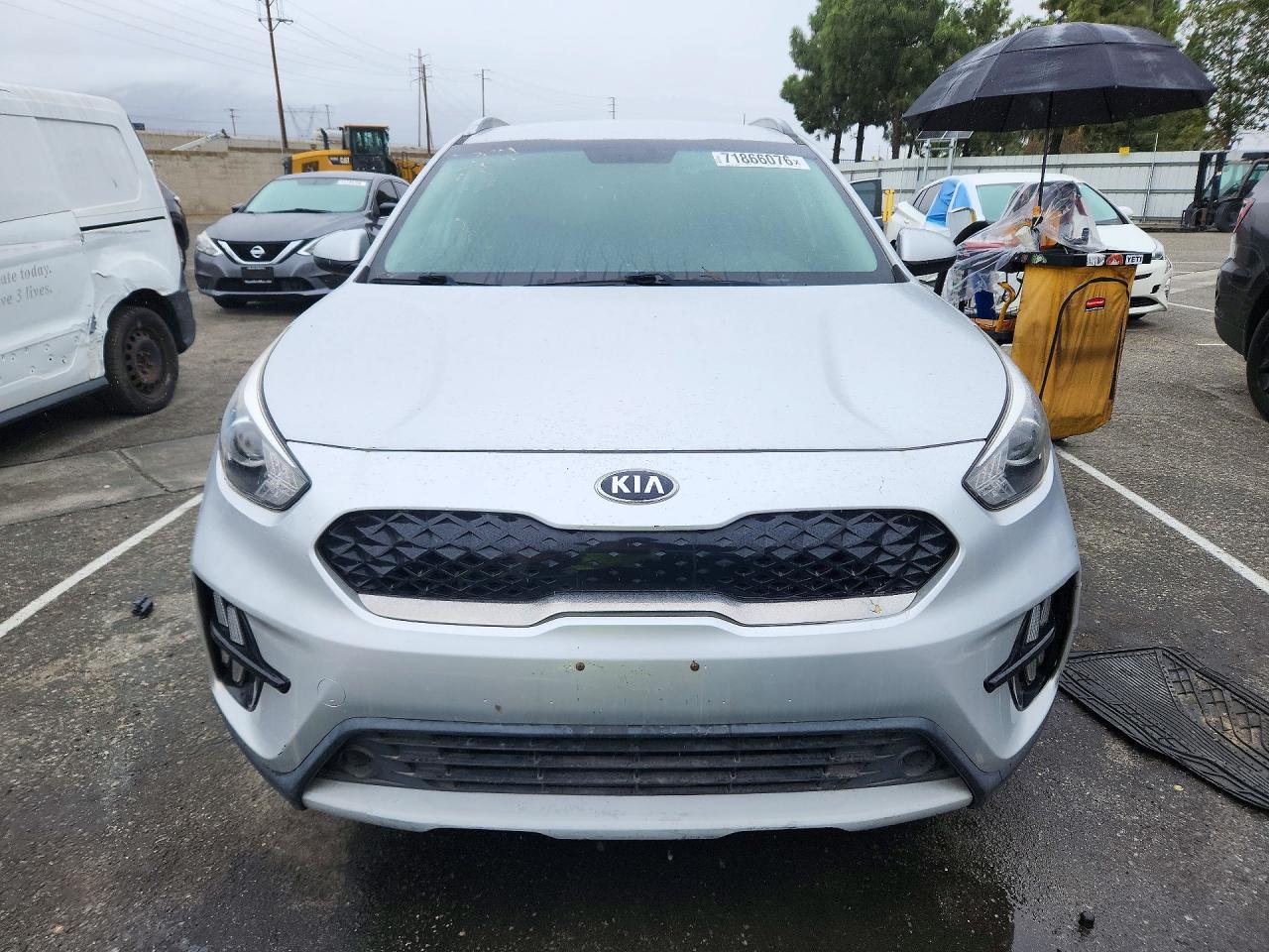 2020 Kia Niro Lx - Image 5