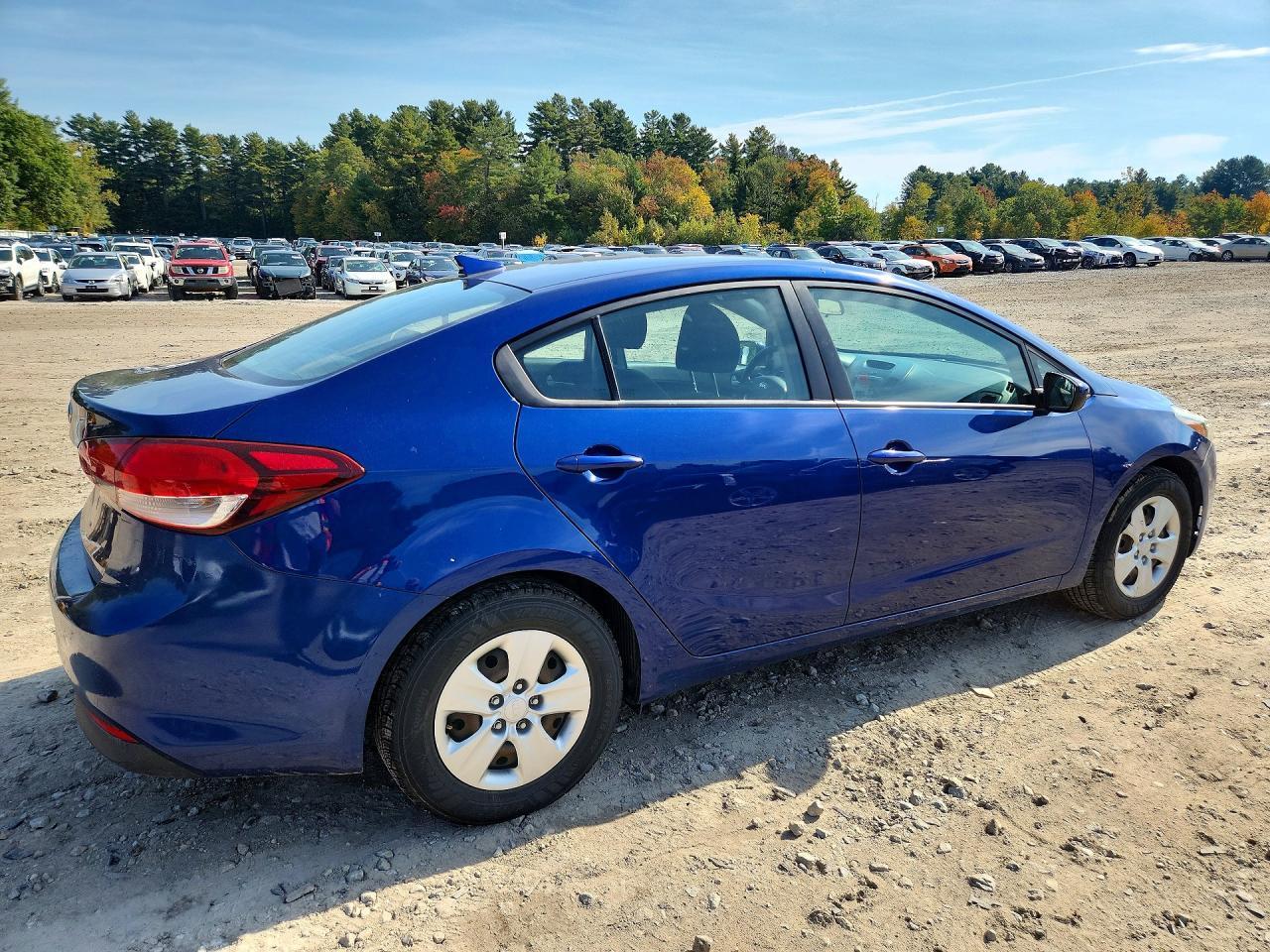 2018 Kia Forte Lx - Image 3
