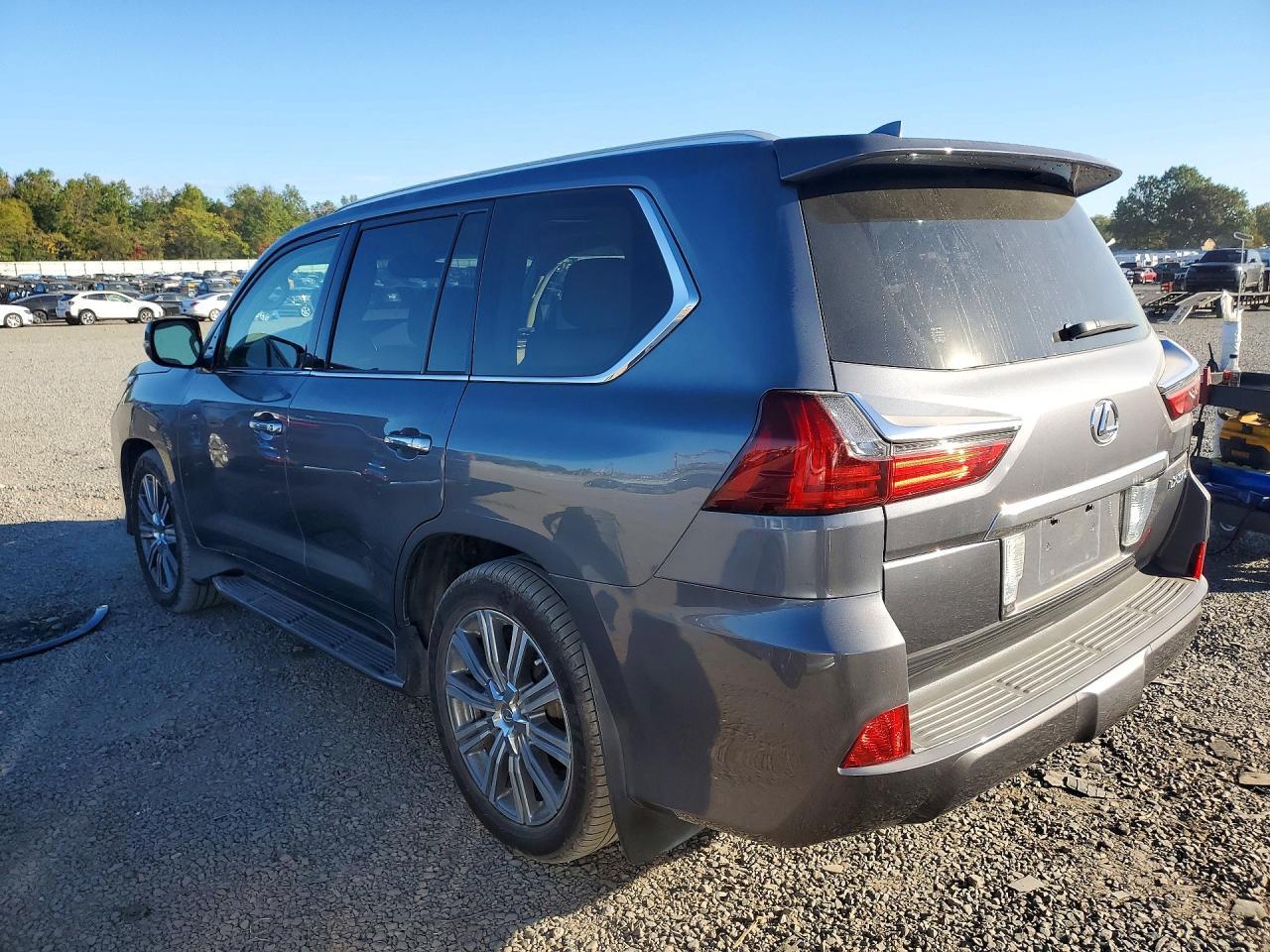 2017 Lexus Lx 570 - Image 2
