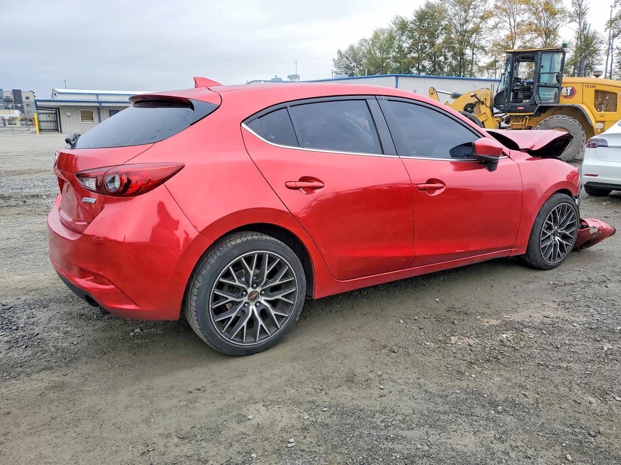 2017 Mazda 3 Grand Touring - Фото 3