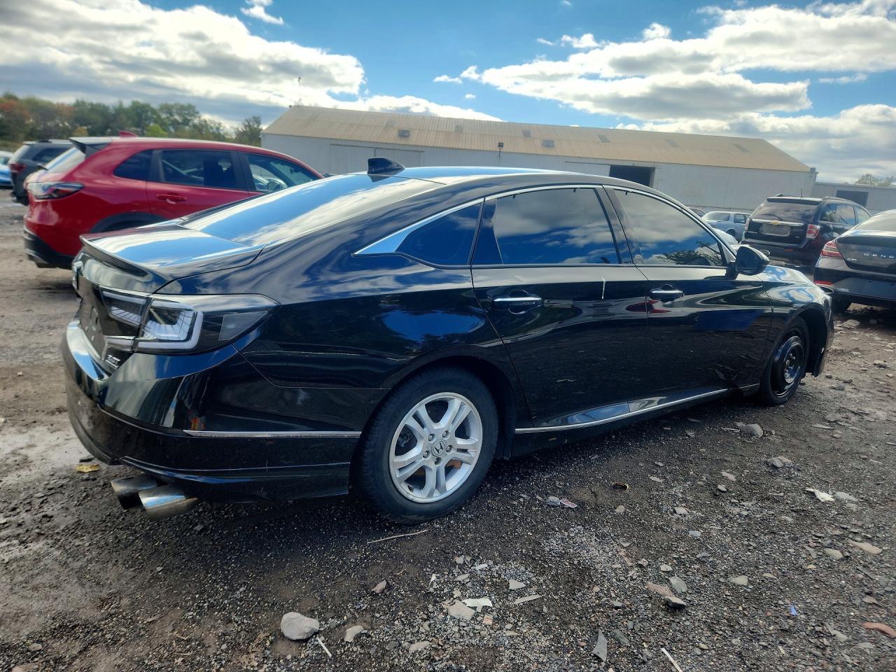 2020 Honda Accord Touring - Фото 3