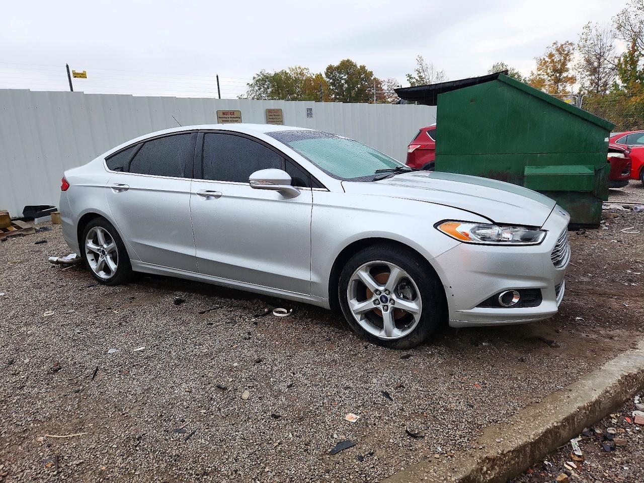 2015 Ford Fusion Se - Фото 4