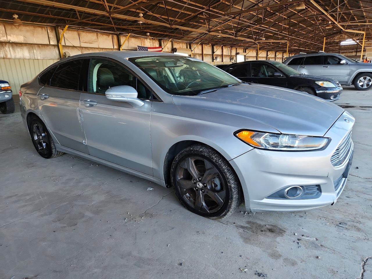 2014 Ford Fusion Se - Фото 4