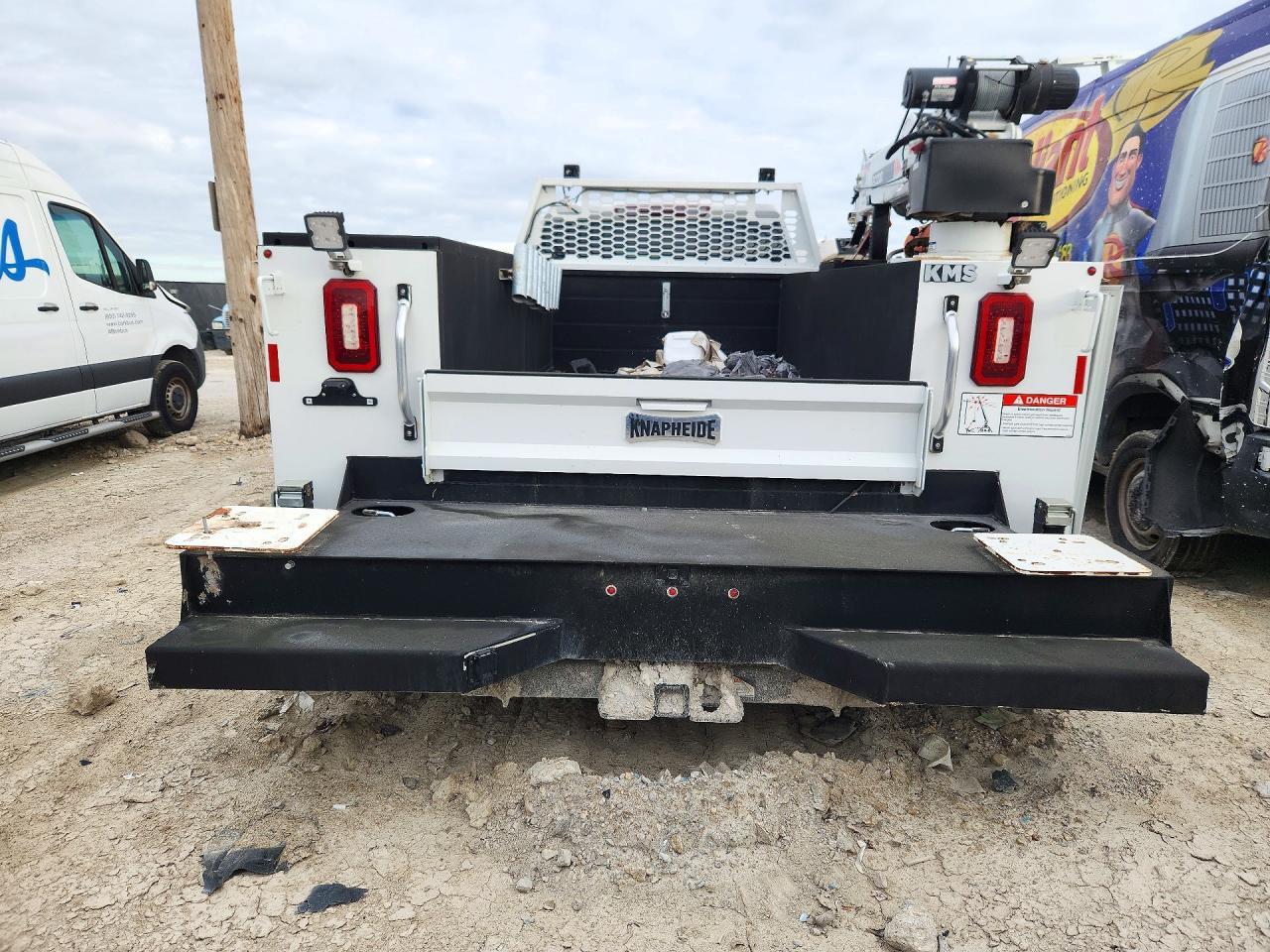2024 Chevrolet Silverado K3500 - Image 6