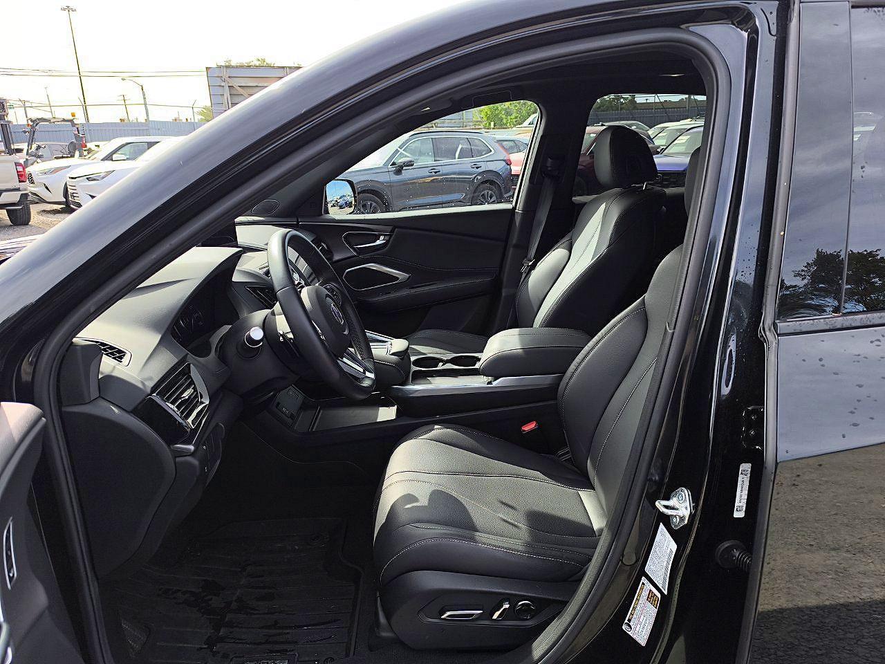 2025 Acura Rdx - Image 7