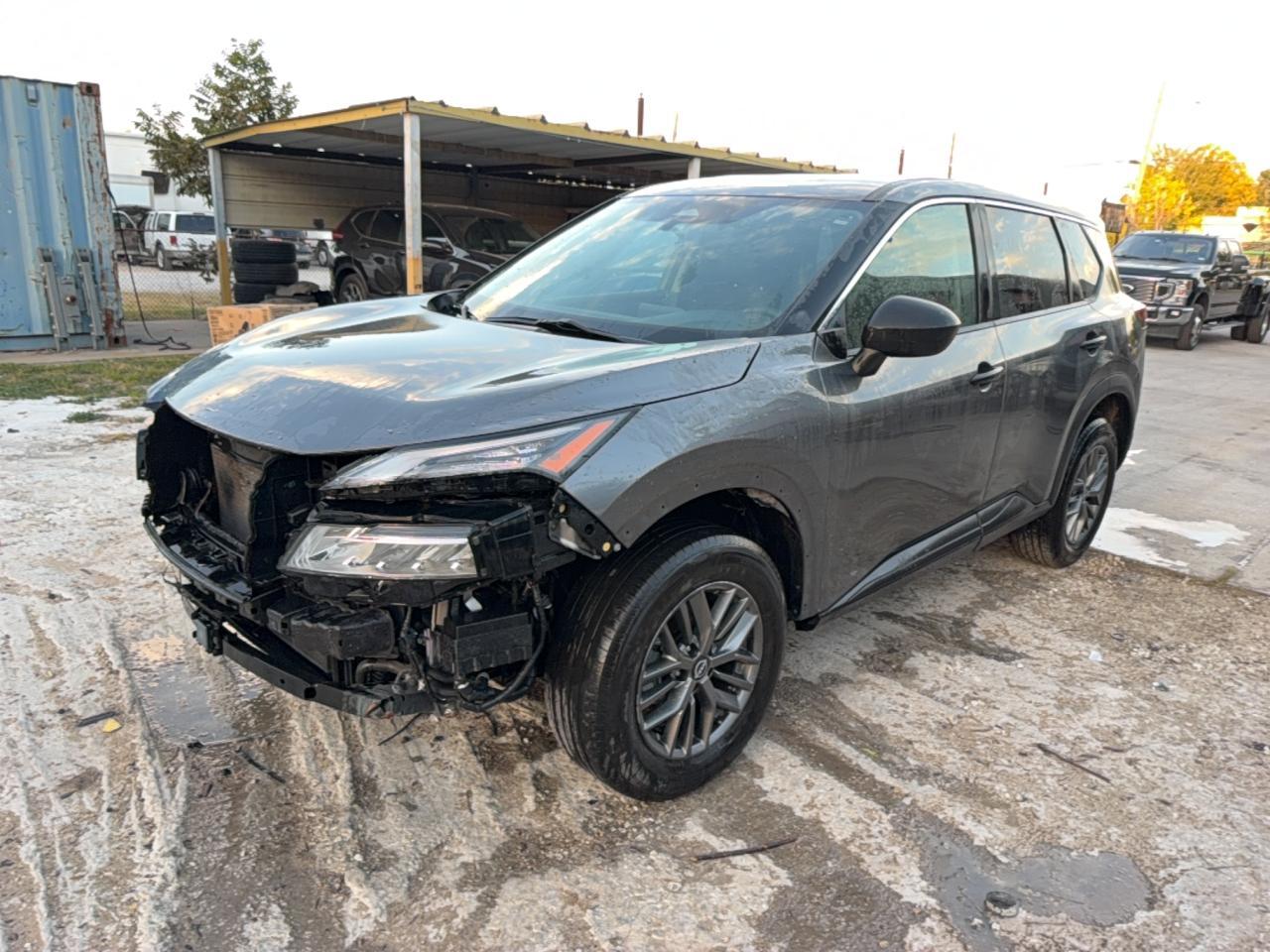 2024 Nissan Rogue S - Фото 2
