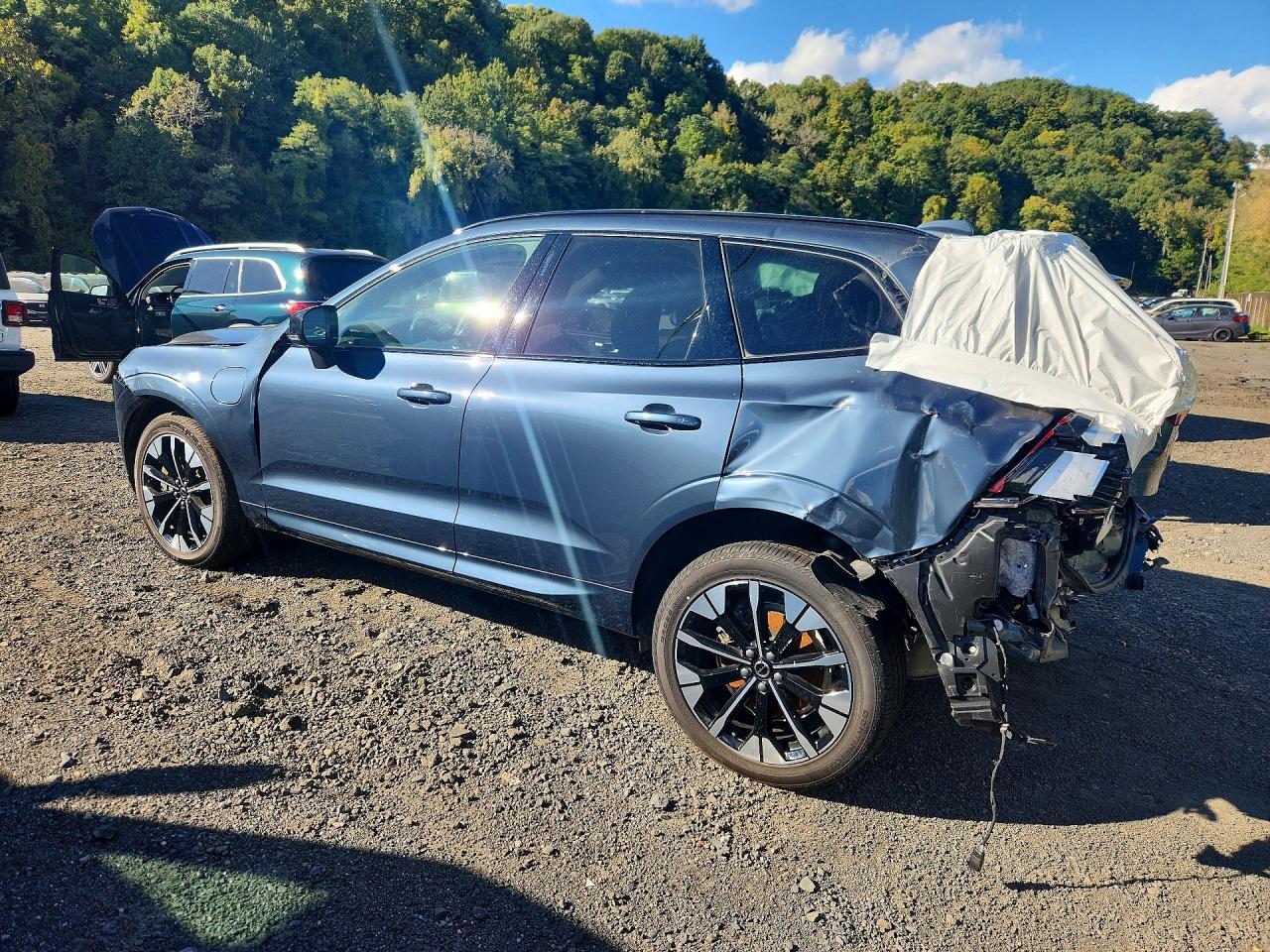 2026 Volvo Xc60 Plus - Фото 2