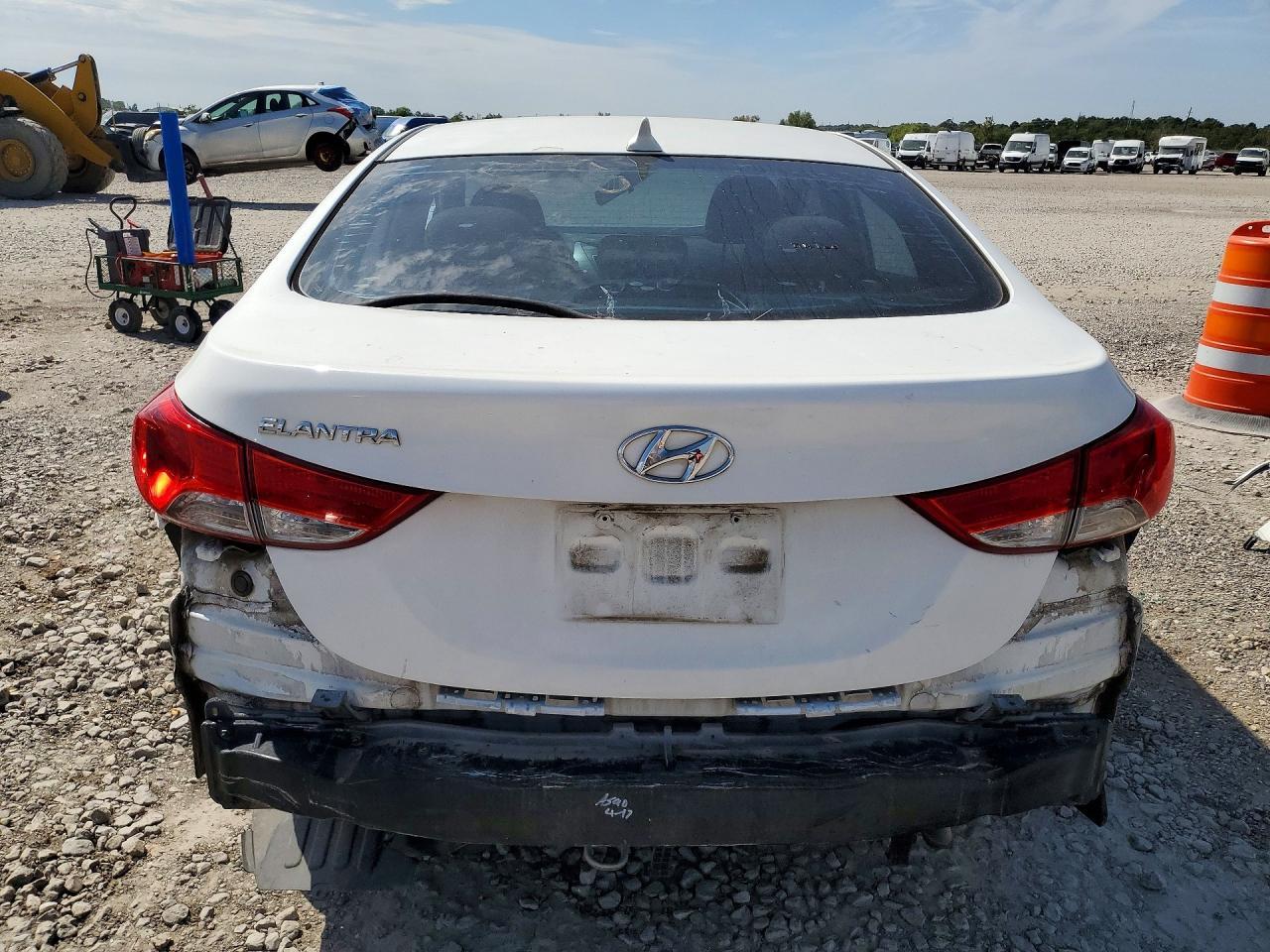 2013 Hyundai Elantra Gls - Фото 6