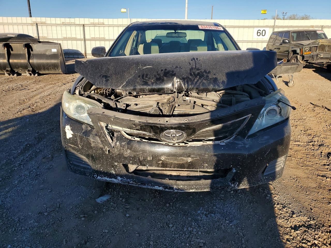 2010 Toyota Camry Le - Image 5