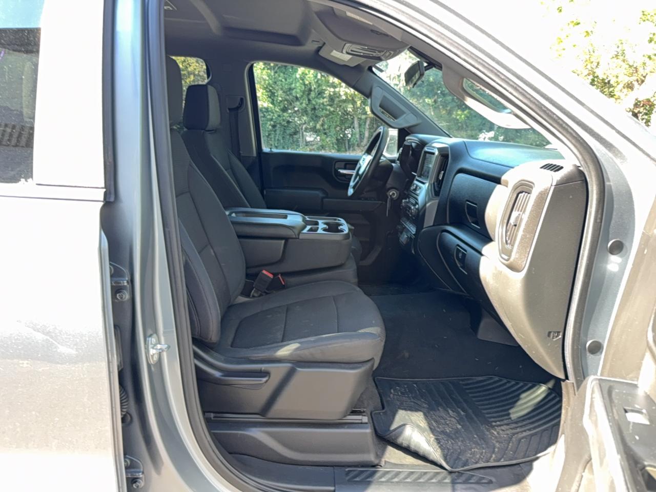2019 Chevrolet Silverado K1500 Trail Boss Custom - Image 5