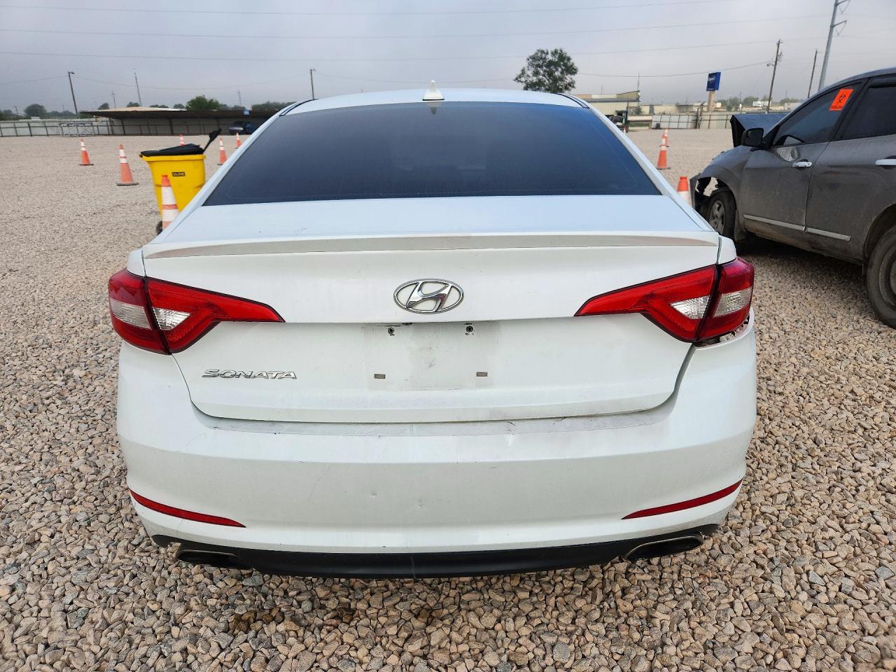 2015 Hyundai Sonata - Фото 6