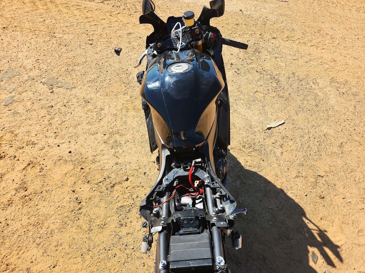 2024 Yamaha Yzfr7 - Image 6