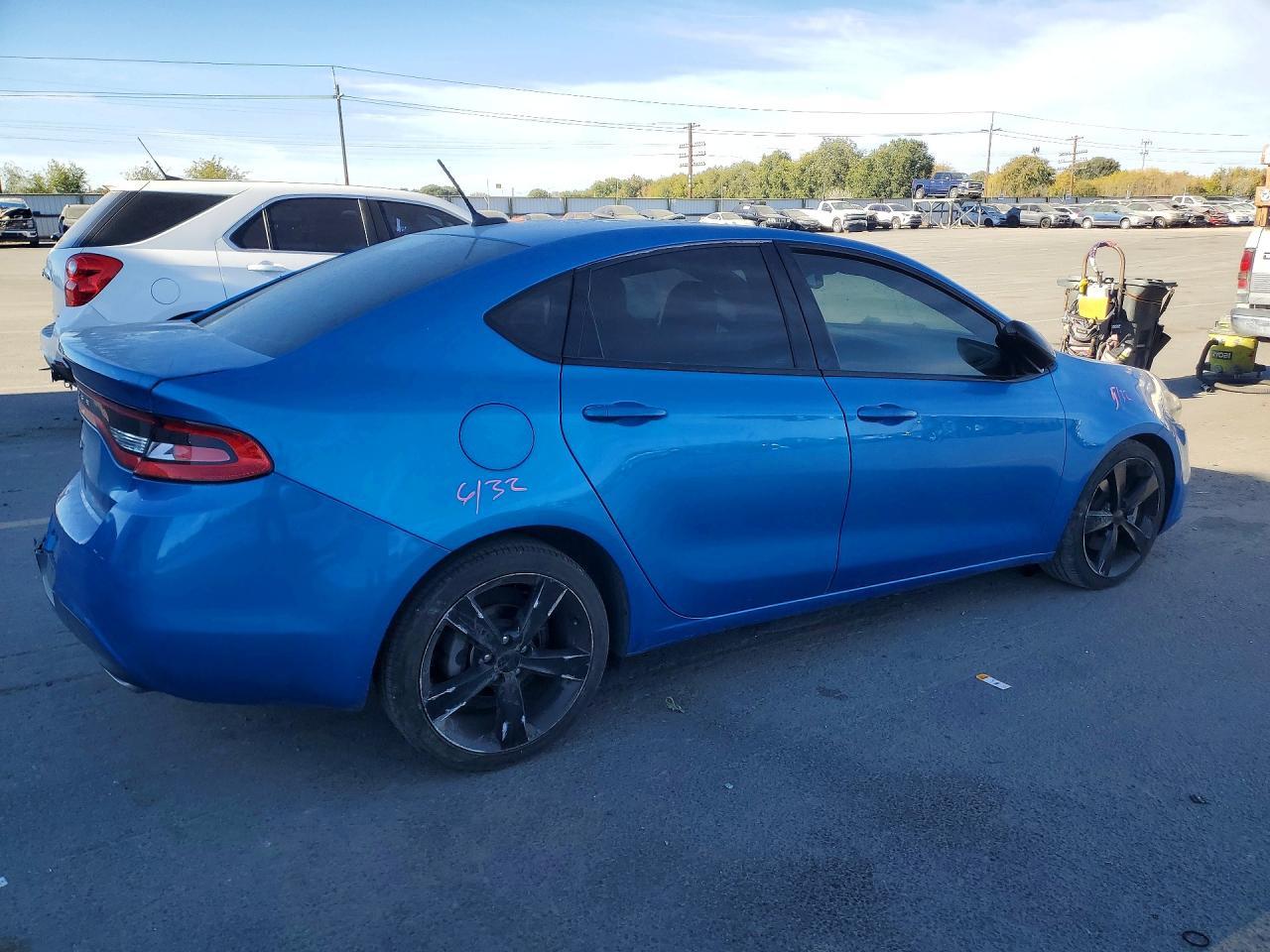 2016 Dodge Dart Sxt - Image 3