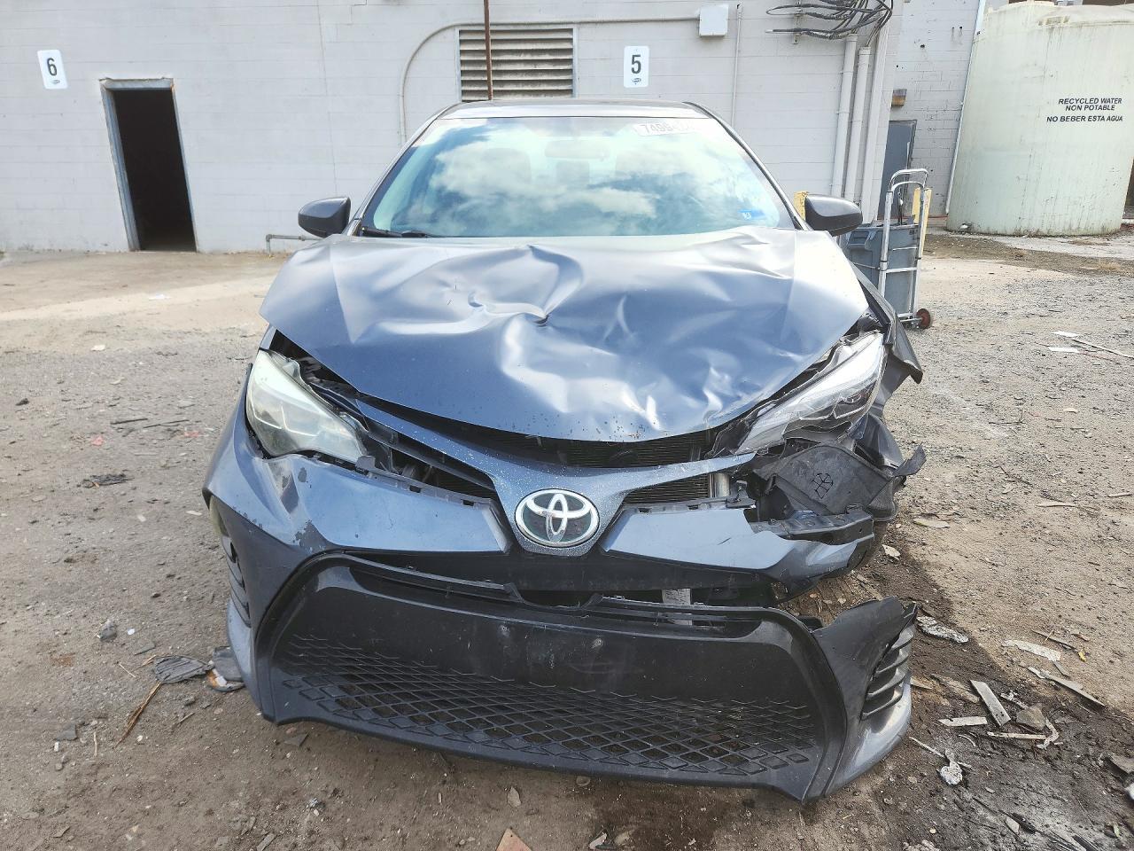 2014 Toyota Corolla Le - Фото 5