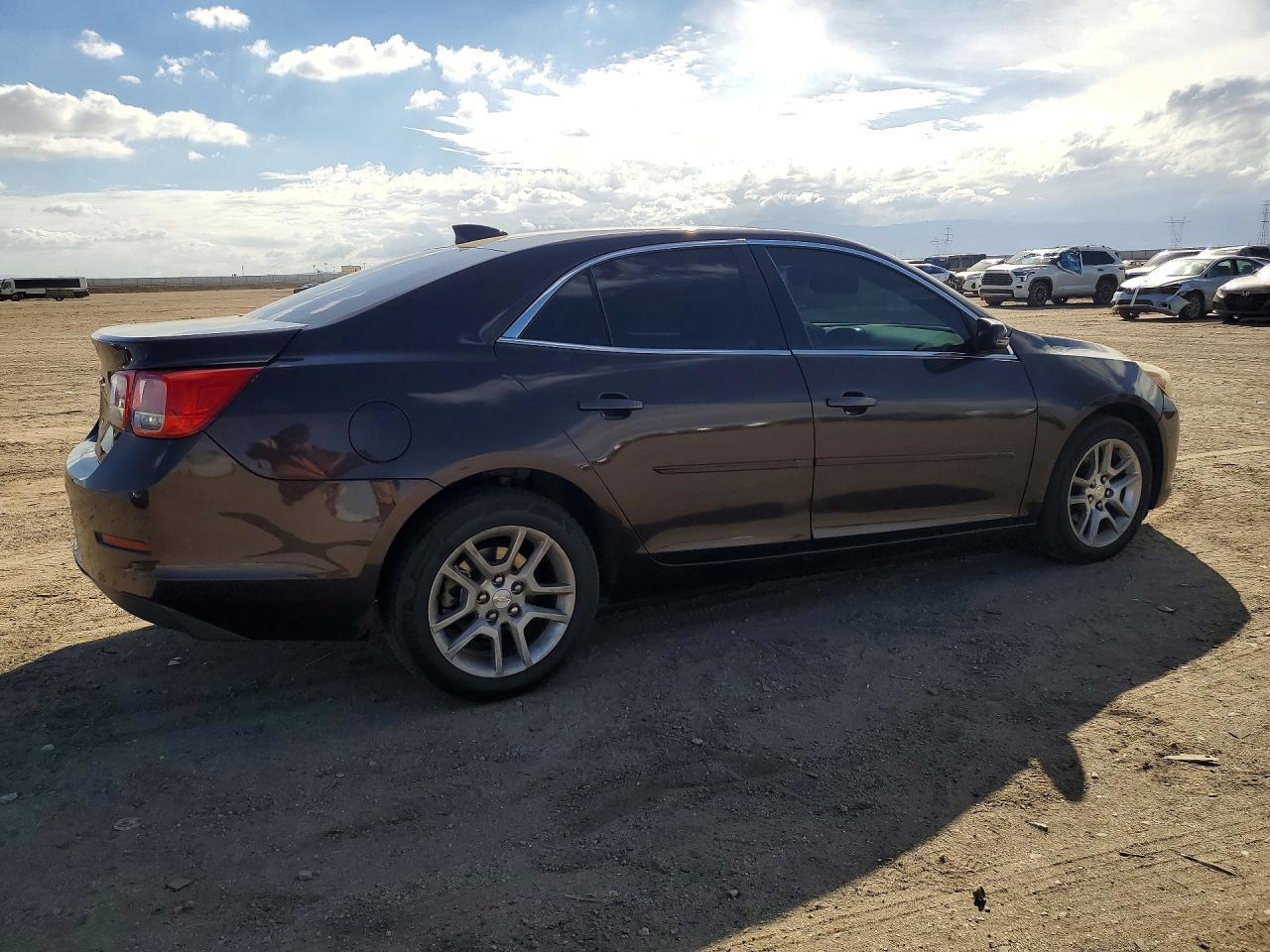 2015 Chevrolet Malibu 1Lt - Фото 3