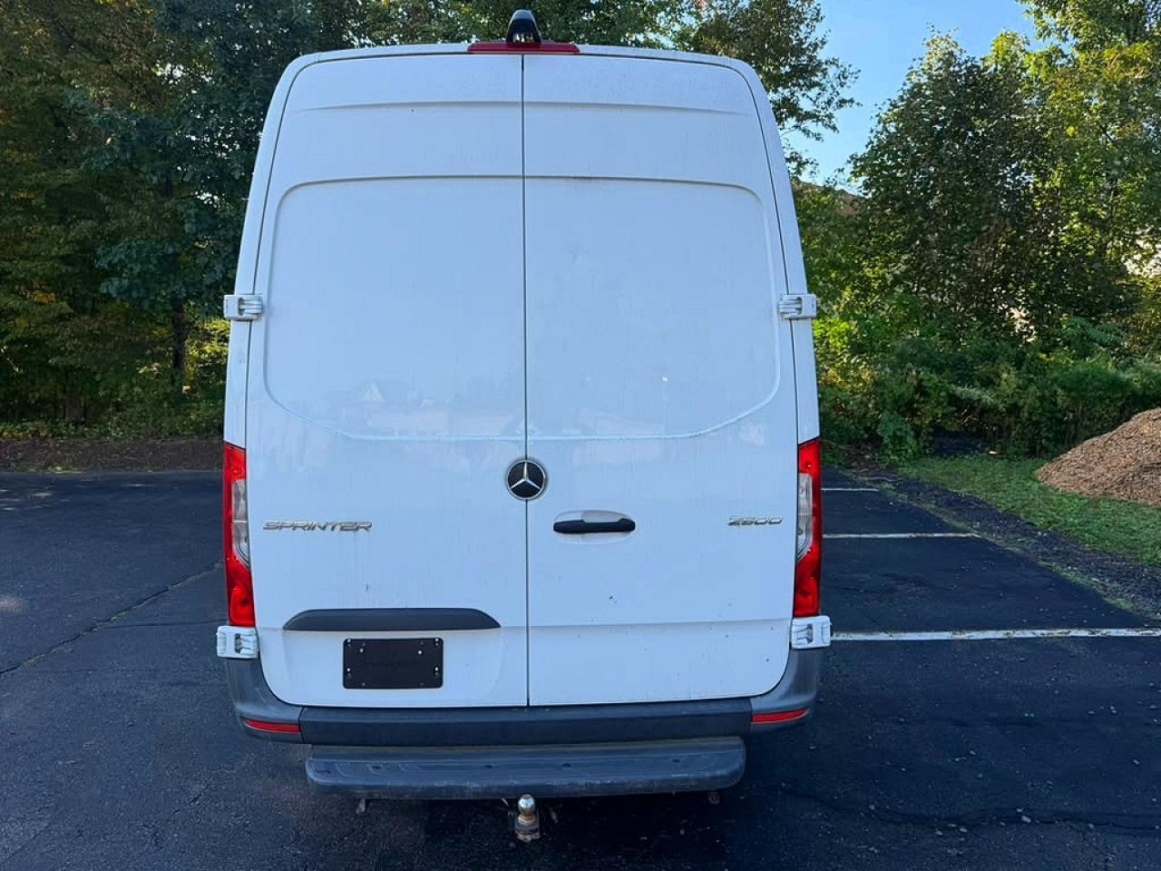 2023 Mercedes-Benz Sprinter 2500 - Фото 6