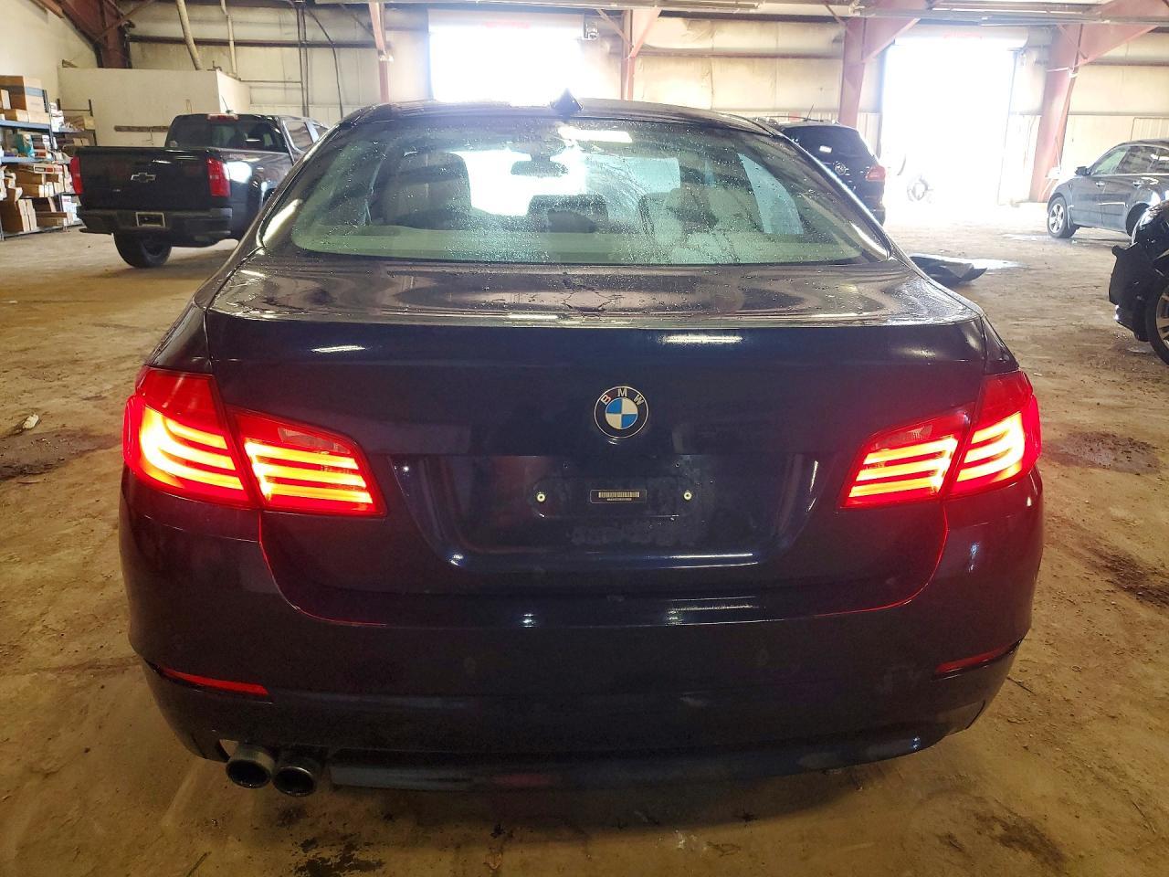 2013 BMW 528 Xi - Image 6
