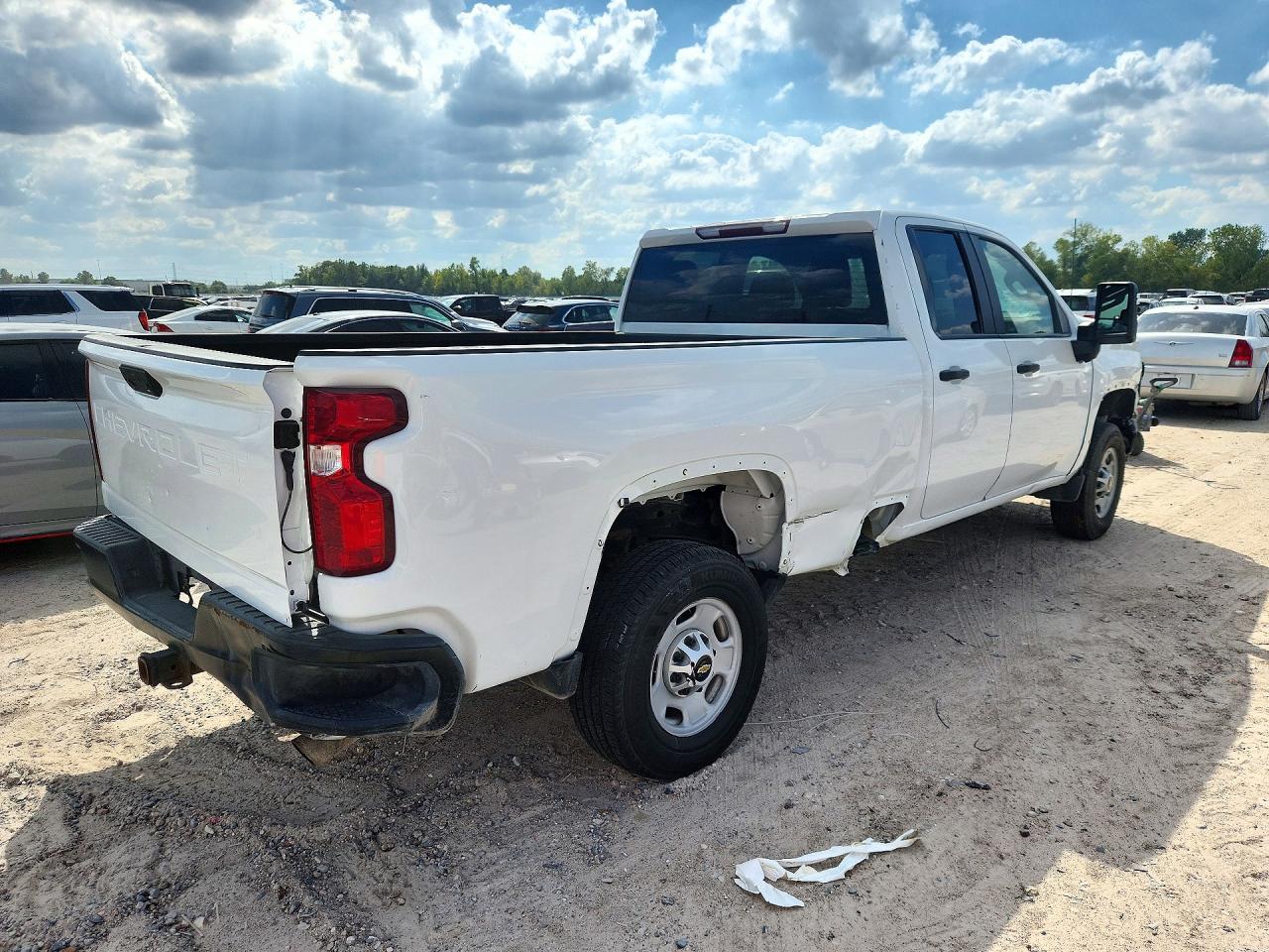 2020 Chevrolet Silverado C2500 Heavy Duty - Фото 3