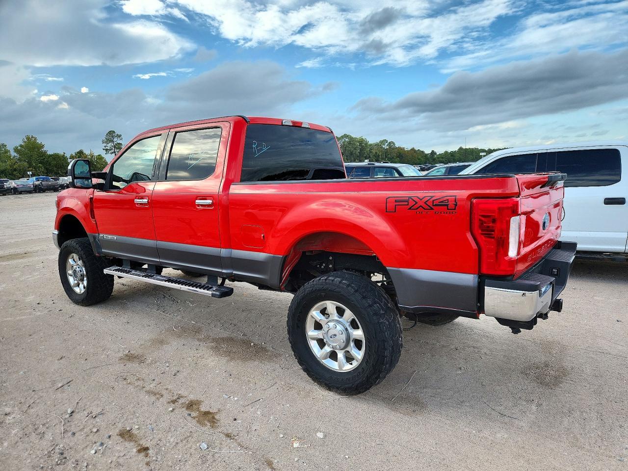 2019 Ford F250 Super Duty - Image 2
