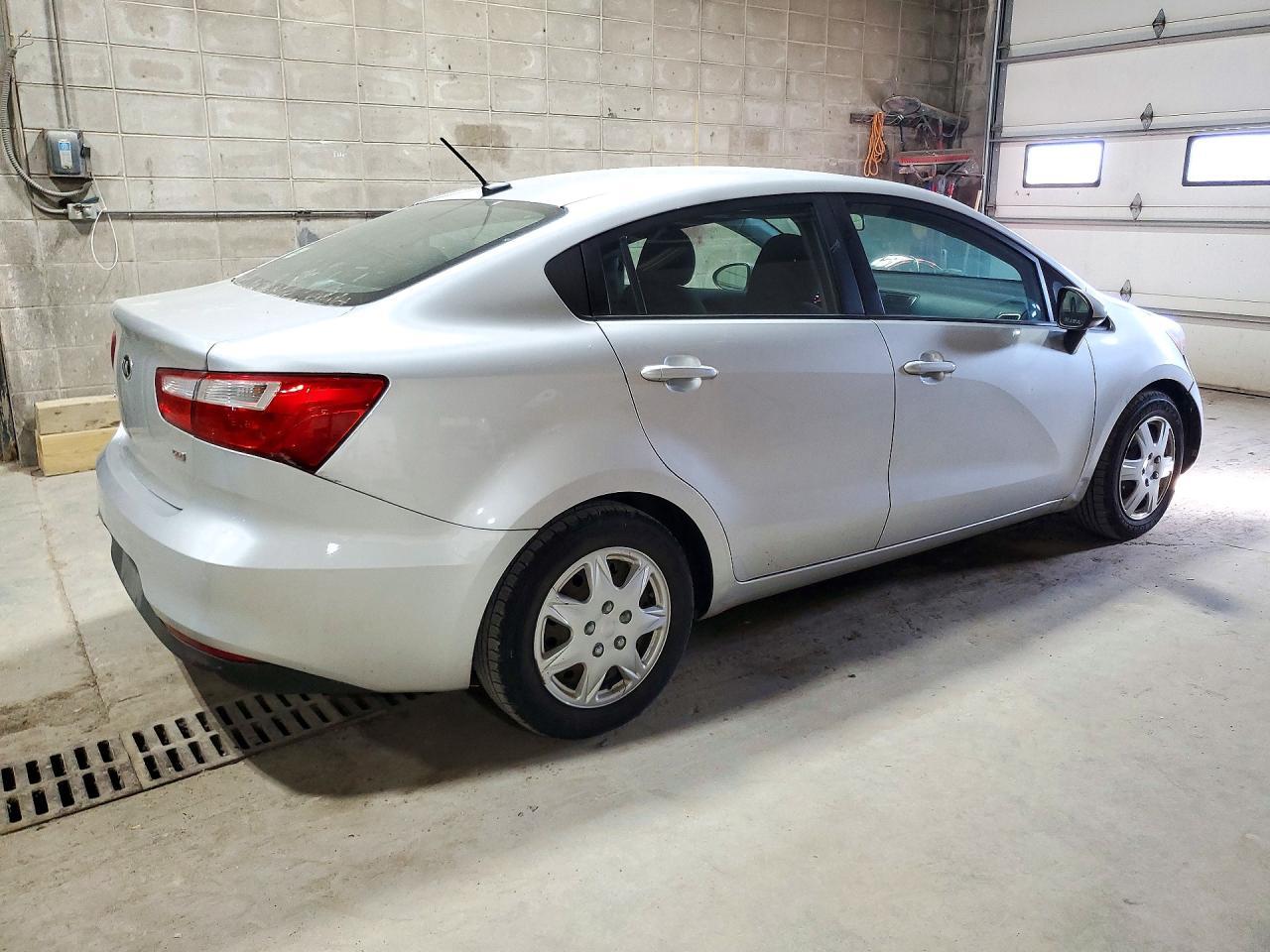 2016 Kia Rio Lx - Фото 3