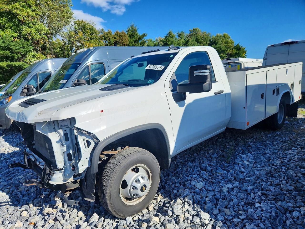 2023 Chevrolet Silverado C3500