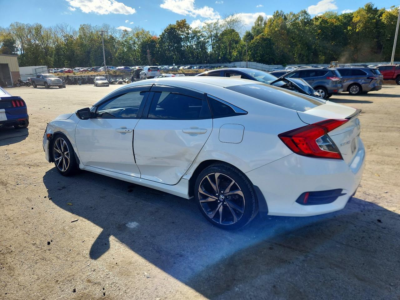 2019 Honda Civic Sport - Image 2