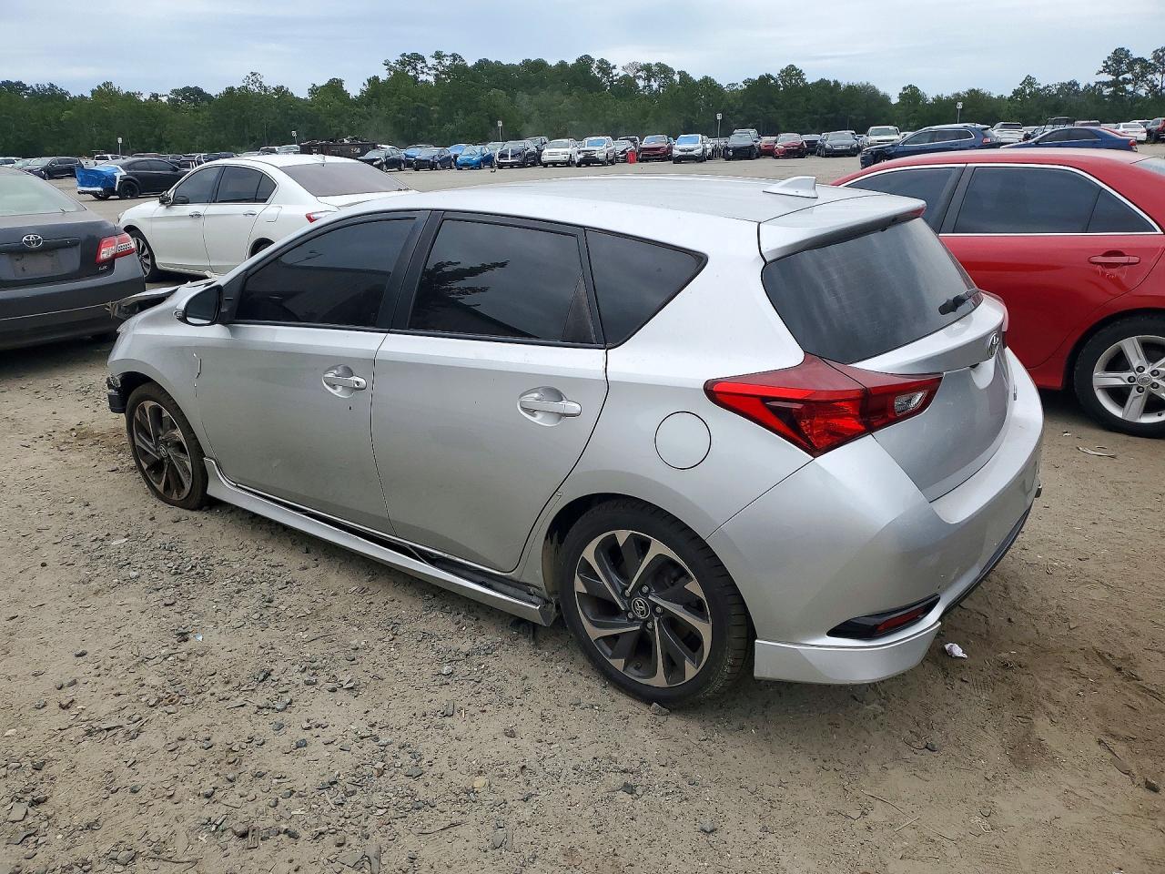 2018 Toyota Corolla Im Base - Фото 2