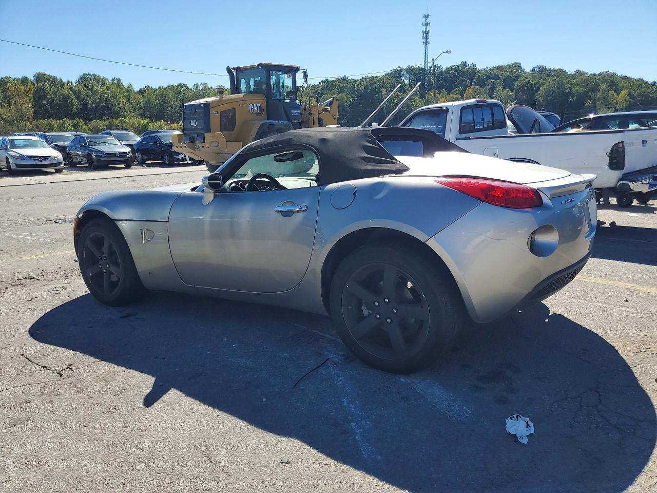 2007 Pontiac Solstice - Фото 2