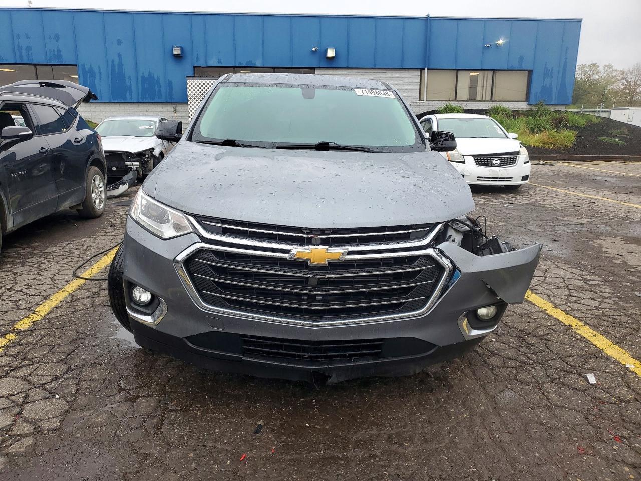 2018 Chevrolet Traverse Ls - Image 5